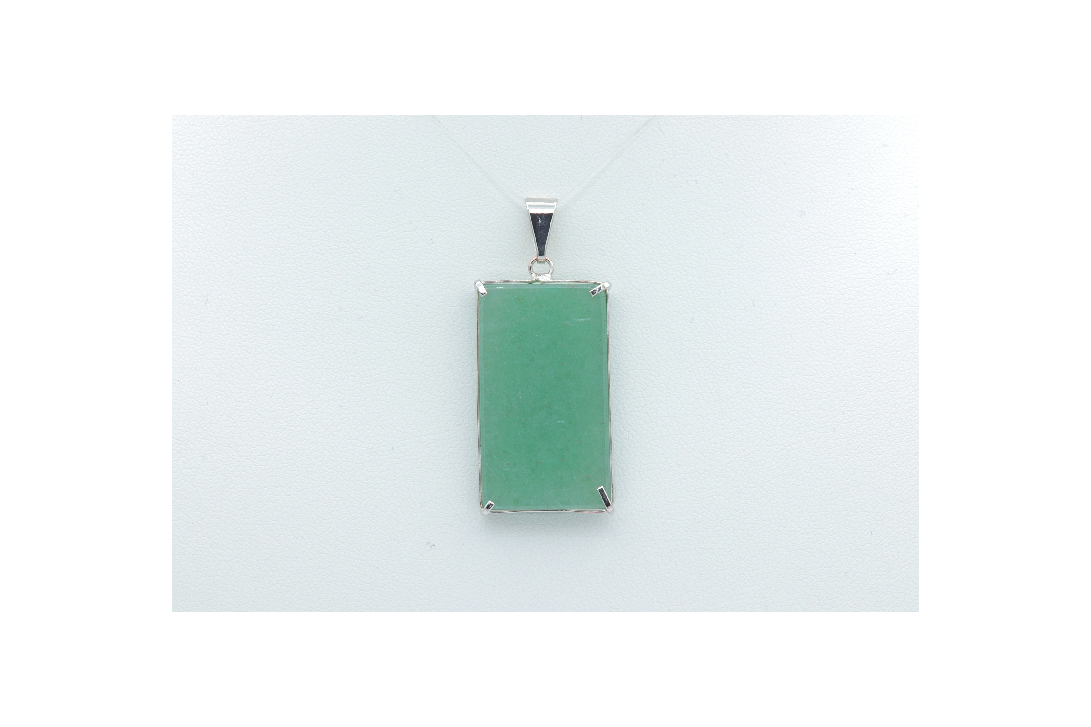 Pendentif contemporain en argent et aventurine - - 1