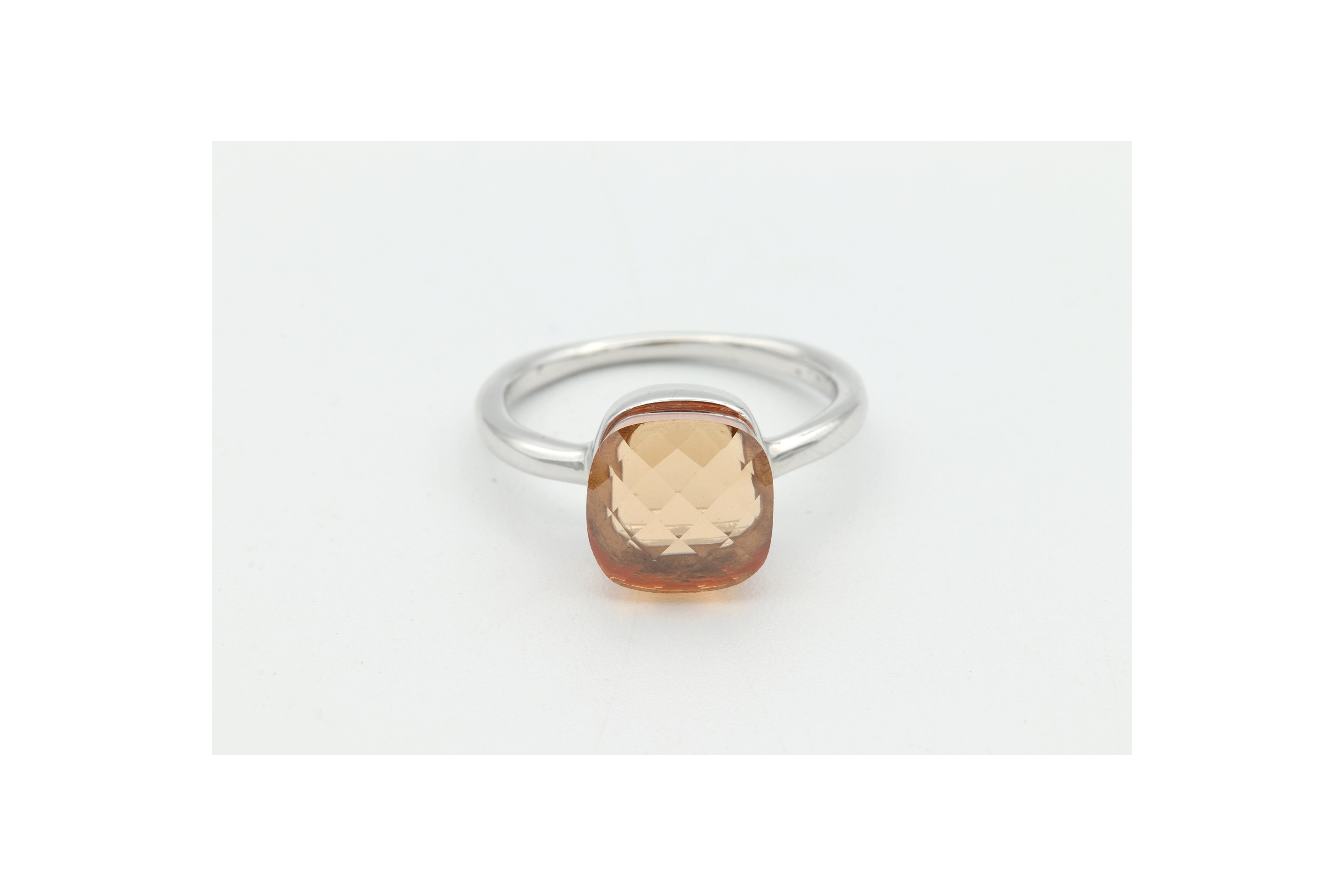Bague contemporaine en argent 925 sertie d'un zirconium - - 1