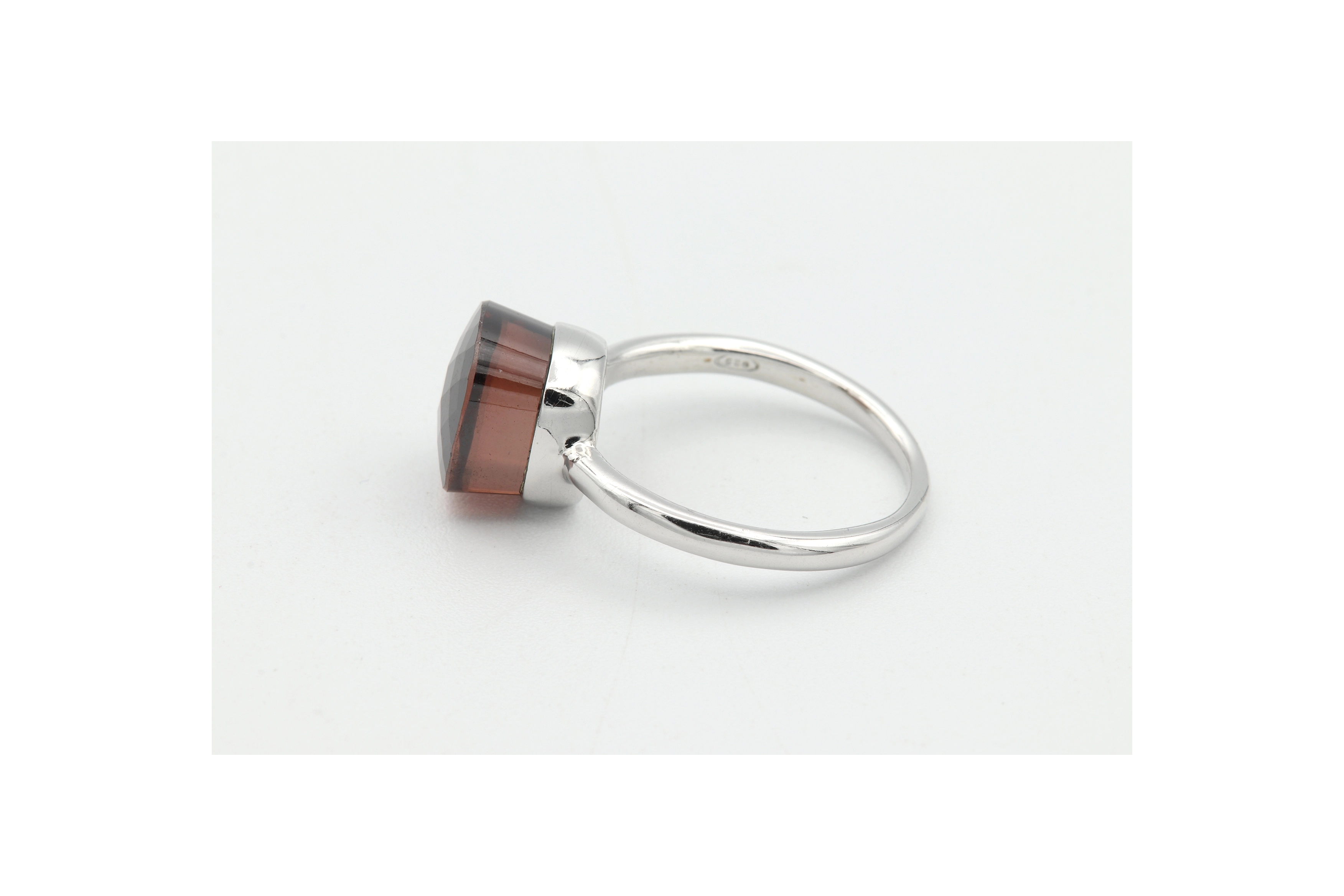 Bague contemporaine en argent 925 sertie d'une zirconium - 3