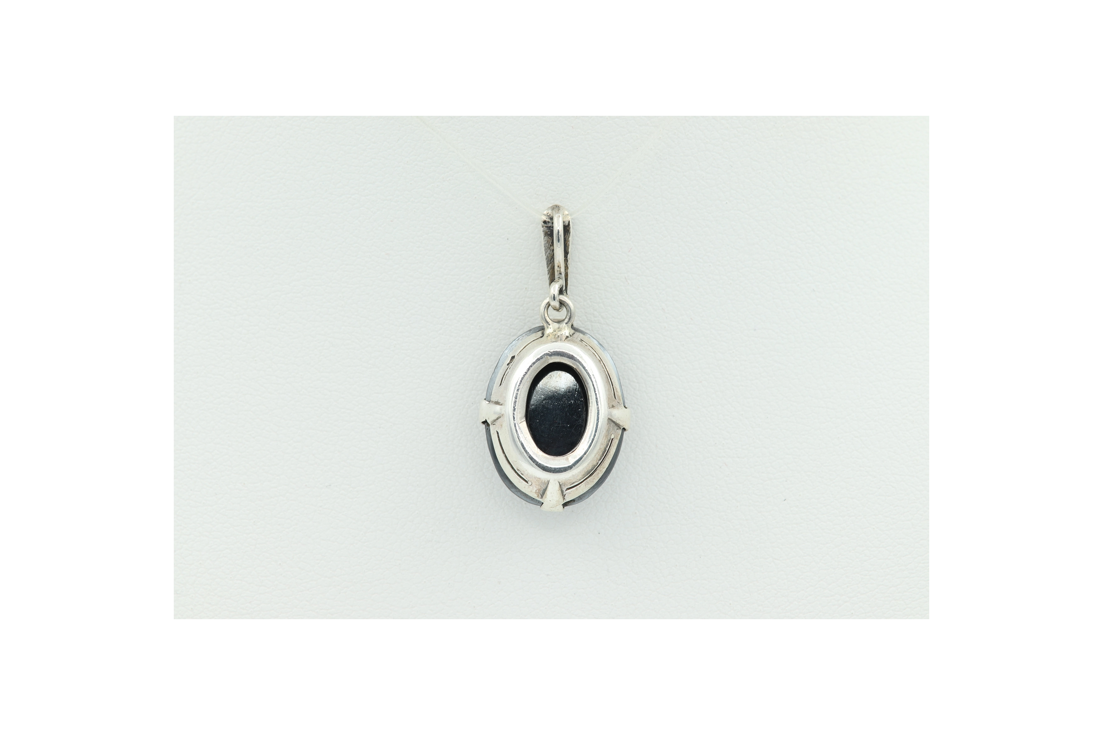 Pendentif Art Déco en argent 800 serti d'hématite et de marcassite - 4