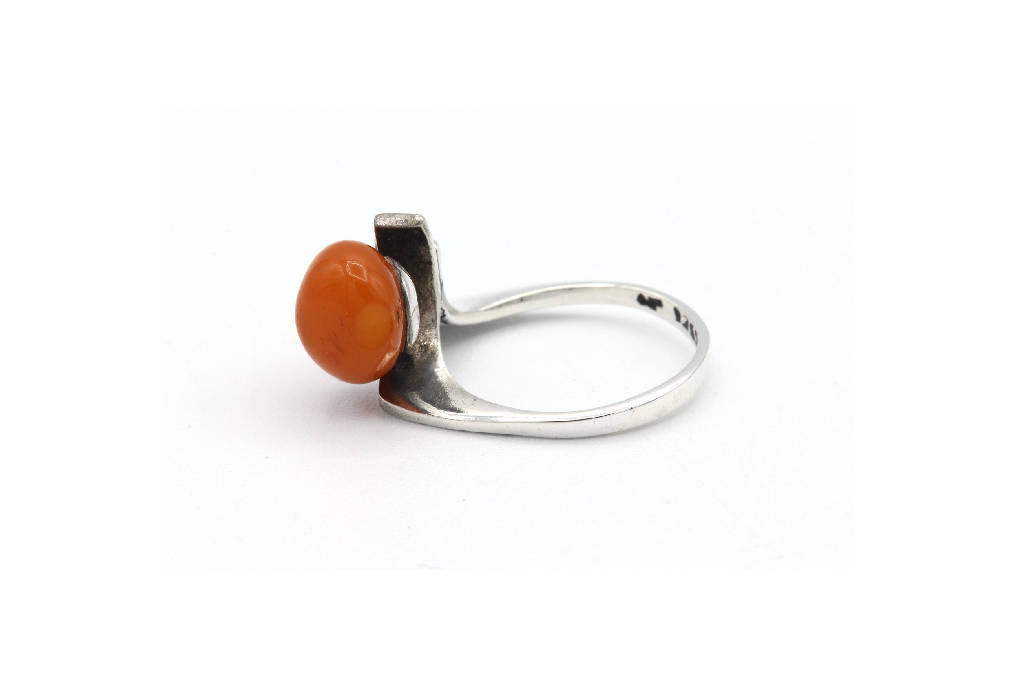 Bague Années 70 en argent 925 sertie d'ambre - 3