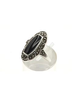 Bague contemporaine en argent 925 sertie d'onyx et de marcassites - 2