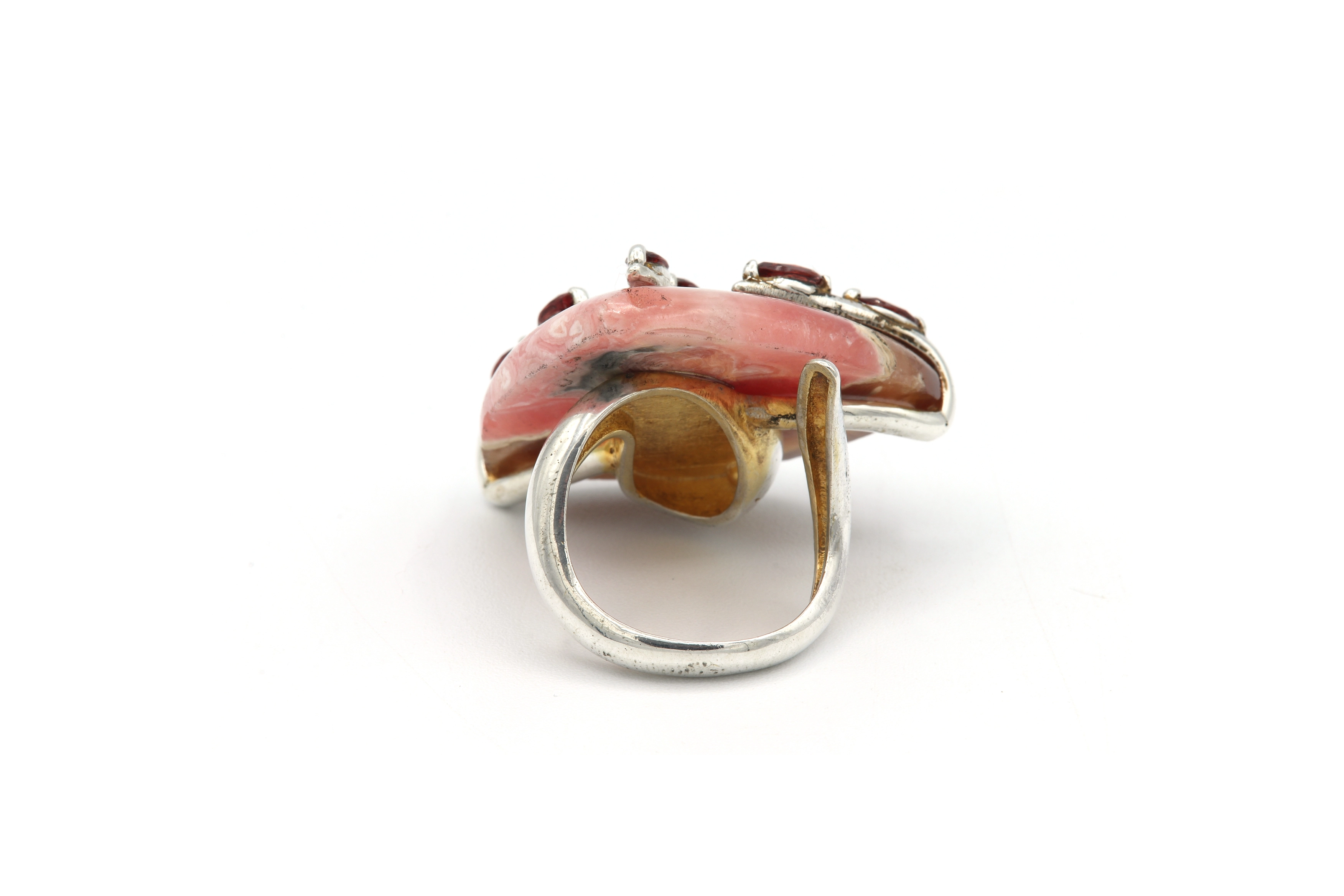 Bague contemporaine en argent sertie de rhodochrosite et de grenat - 4