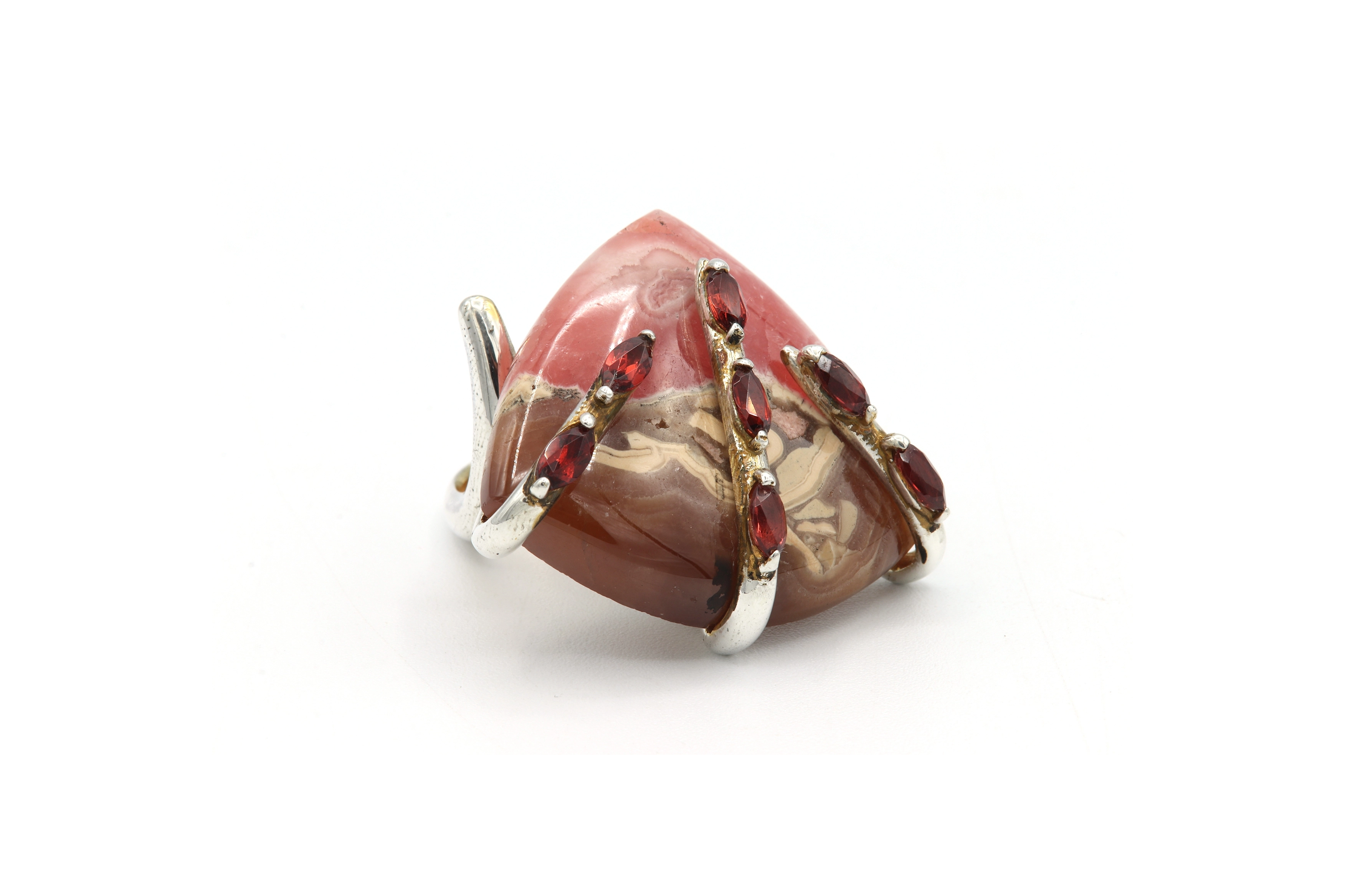 Bague contemporaine en argent sertie de rhodochrosite et de grenat - 6