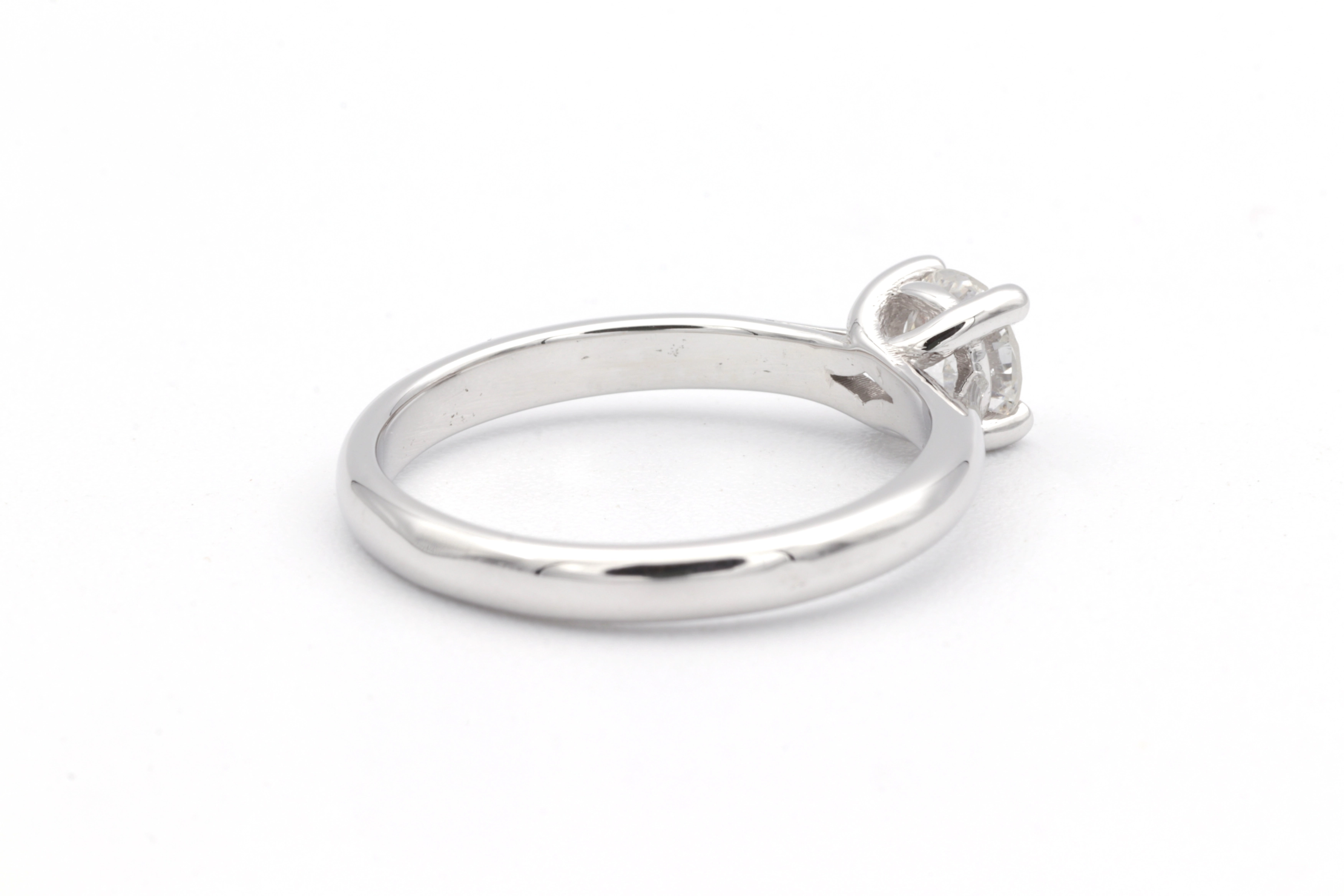 Solitaire contemporain en or blanc 18 carats serti d'un diamant (0.50 ct) - 5