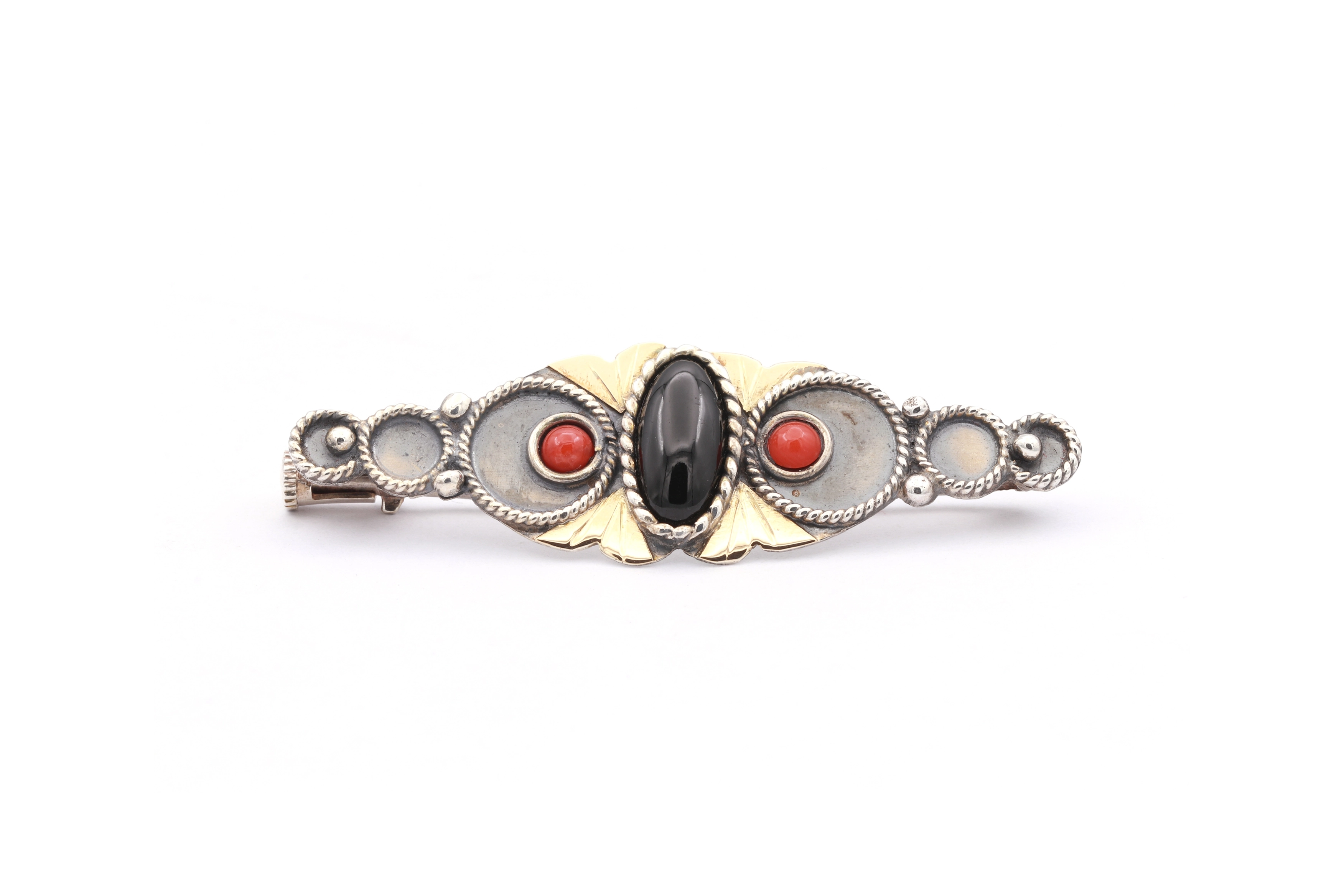 Broche Années 70 en argent et or sertie de corail et d'onyx - 1