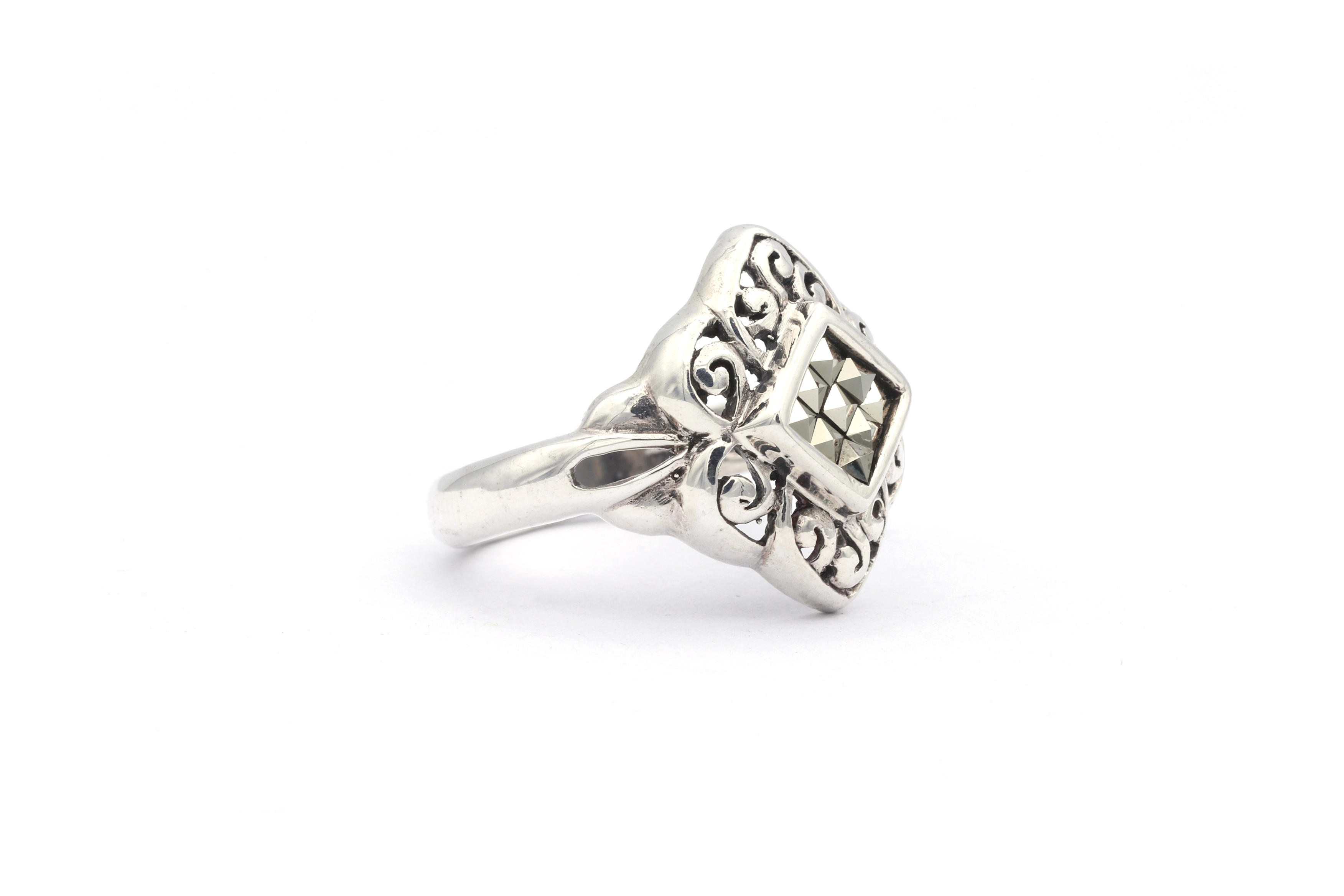Bague contemporaine en argent 925 sertie de marcassites - 6