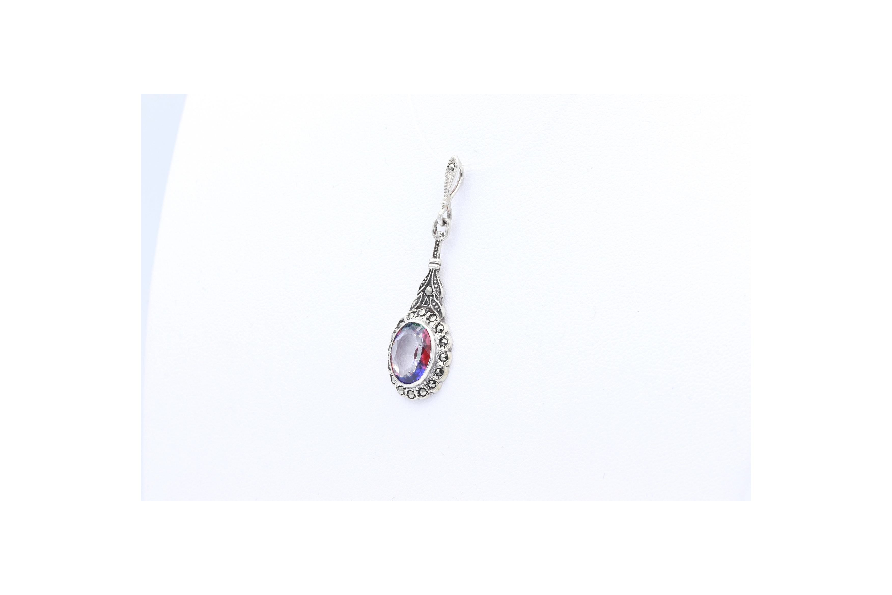 Pendentif contemporain en argent serti d'une pierre du Rhin et de marcassites - 2