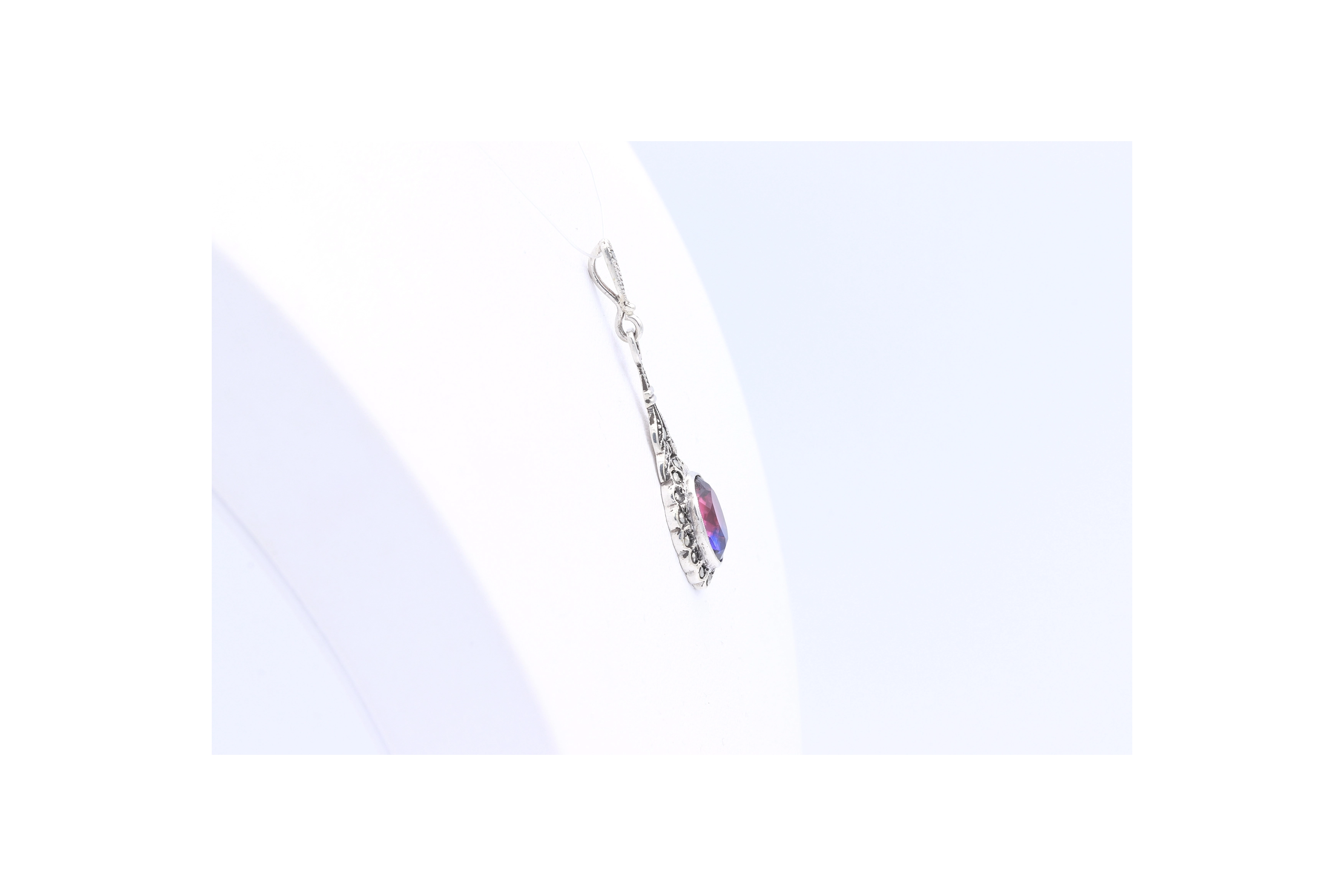 Pendentif contemporain en argent serti d'une pierre du Rhin et de marcassites - 5