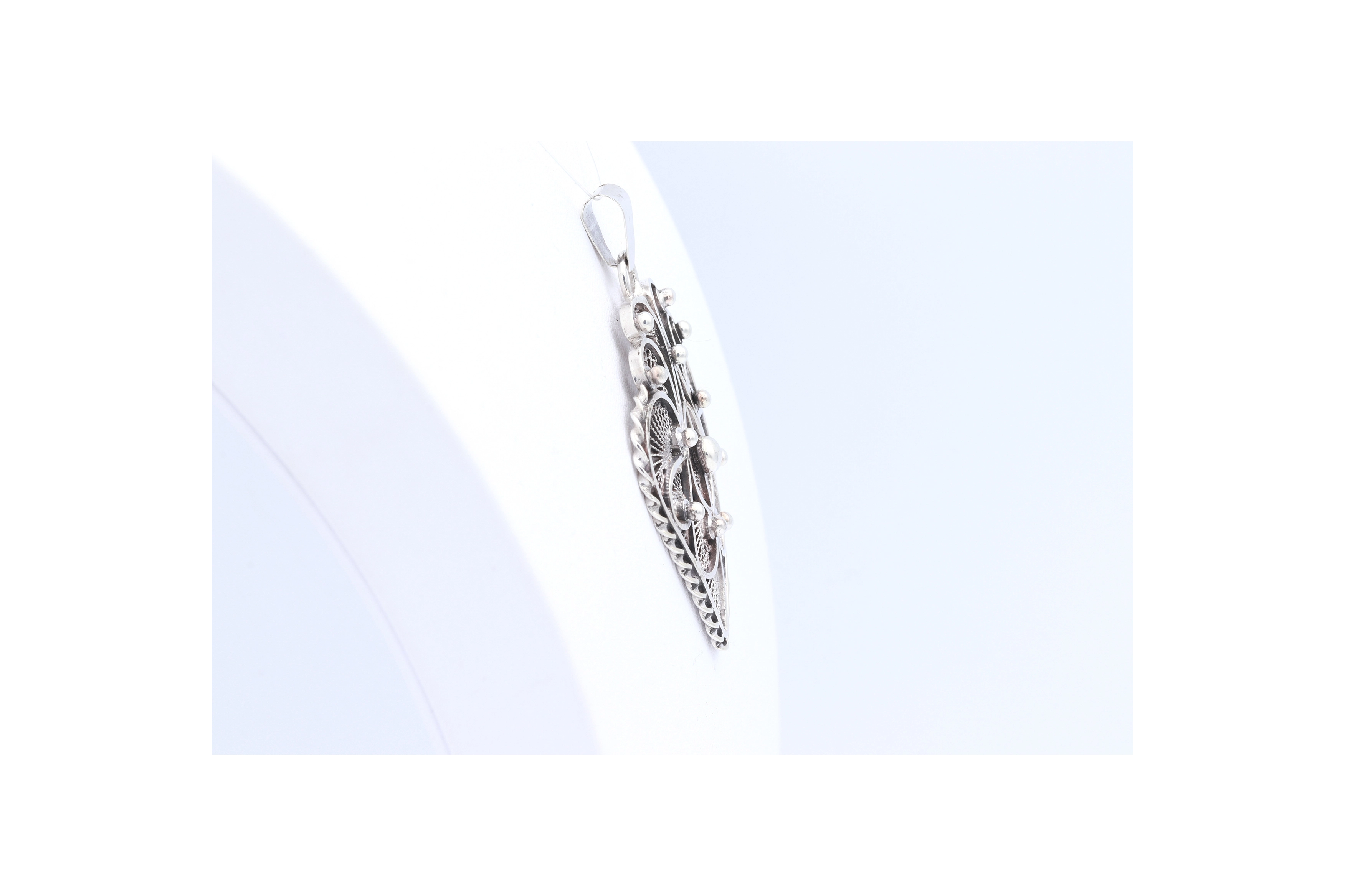 Pendentif contemporain en argent filigrané - 5