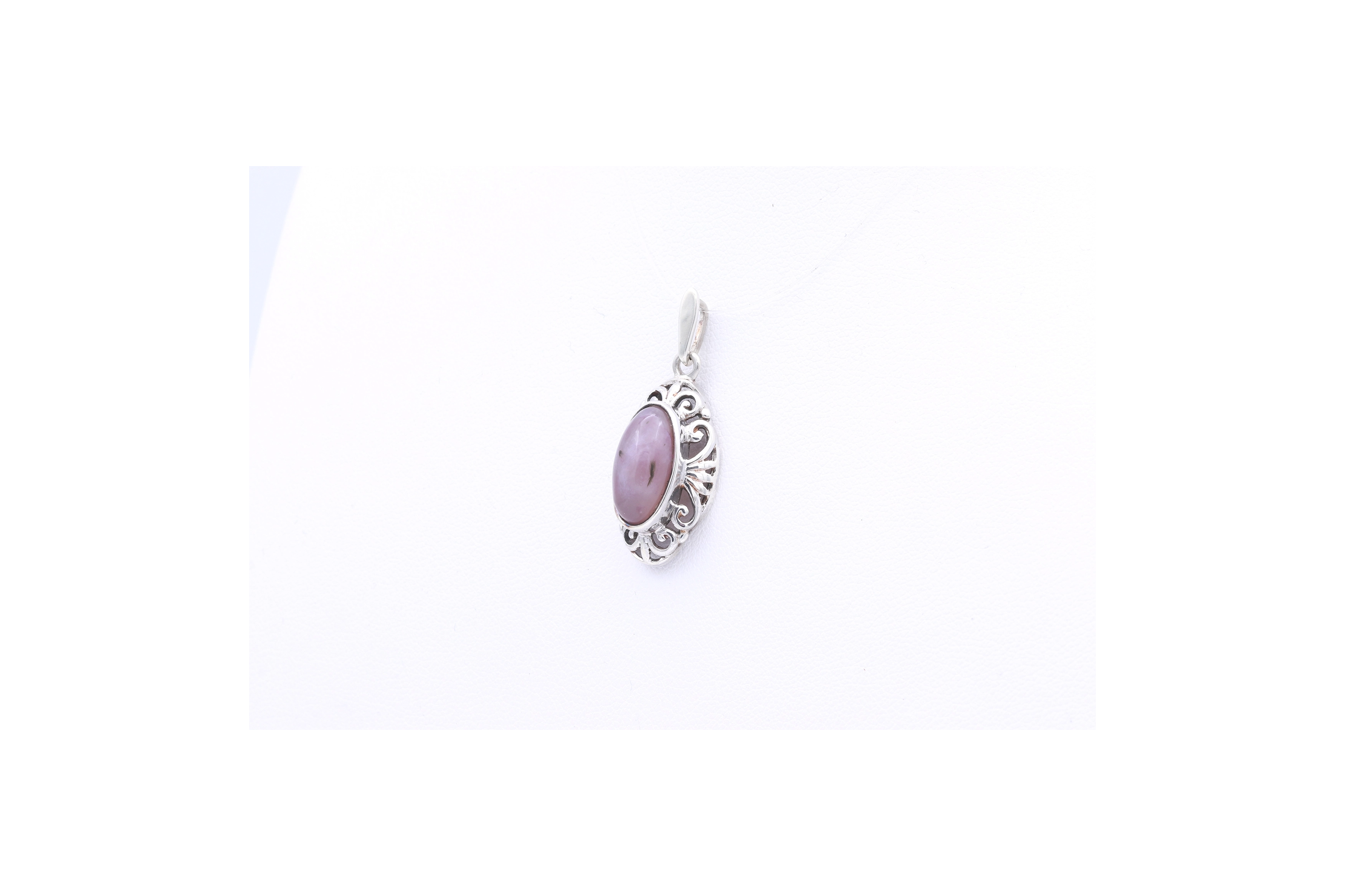 Pendentif contemporain en argent serti d'améthyste - 2