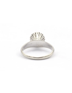 Bague contemporaine en or blanc 18 carats sertie de diamants - 4