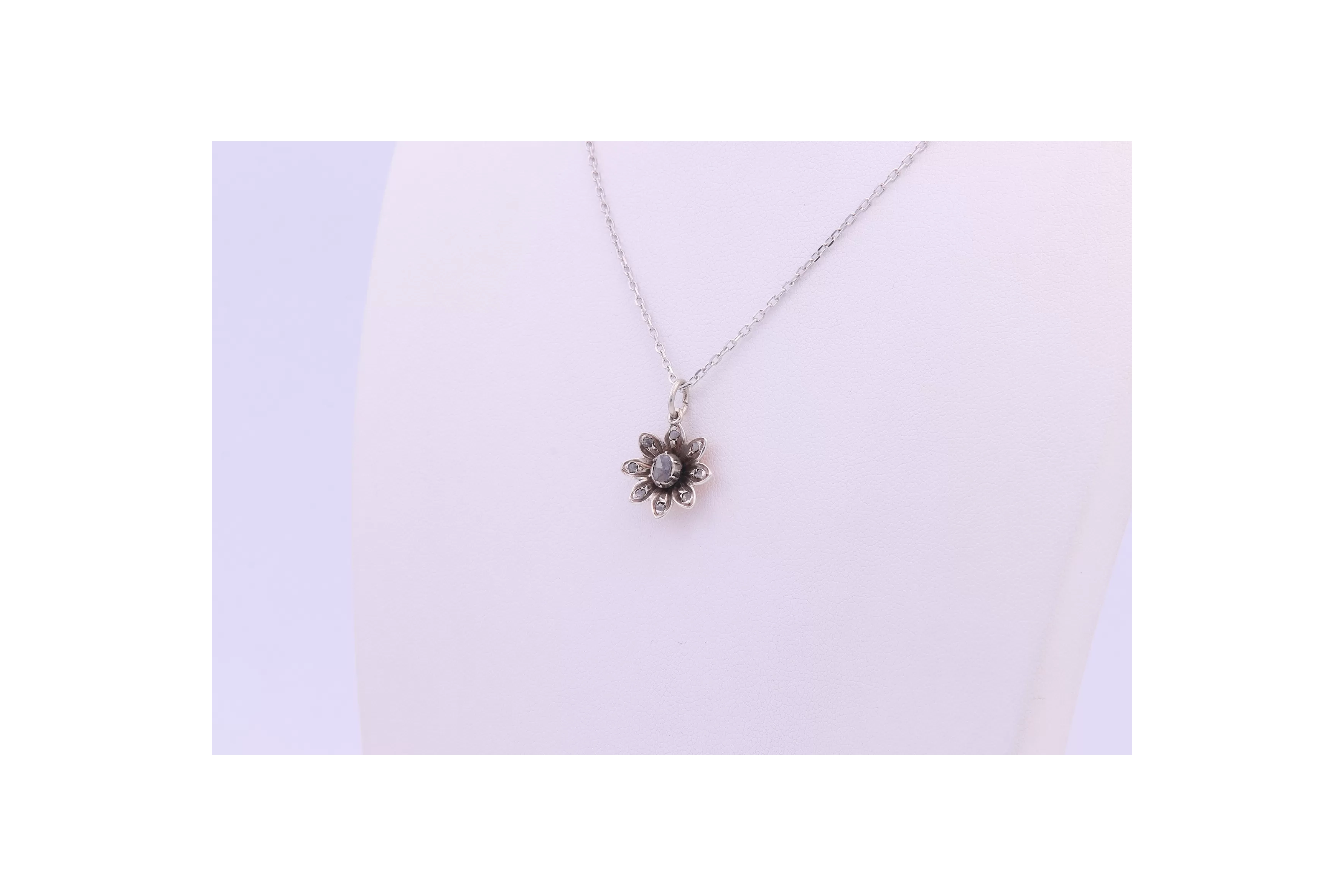 Pendentif Napoléon III en argent serti de diamants - 2