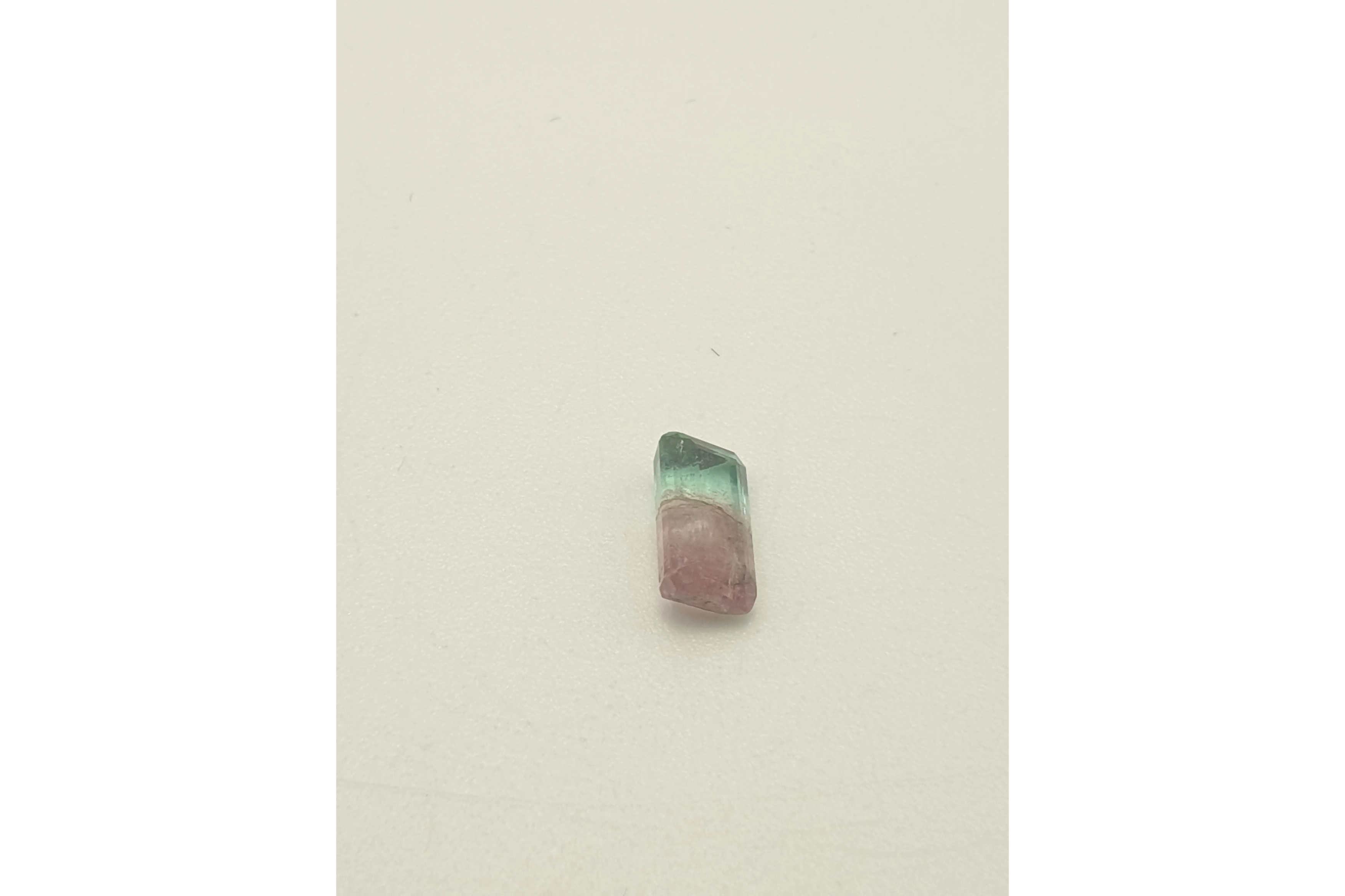 Tourmaline variété elbaite "watermelon" 1.25ct - 7