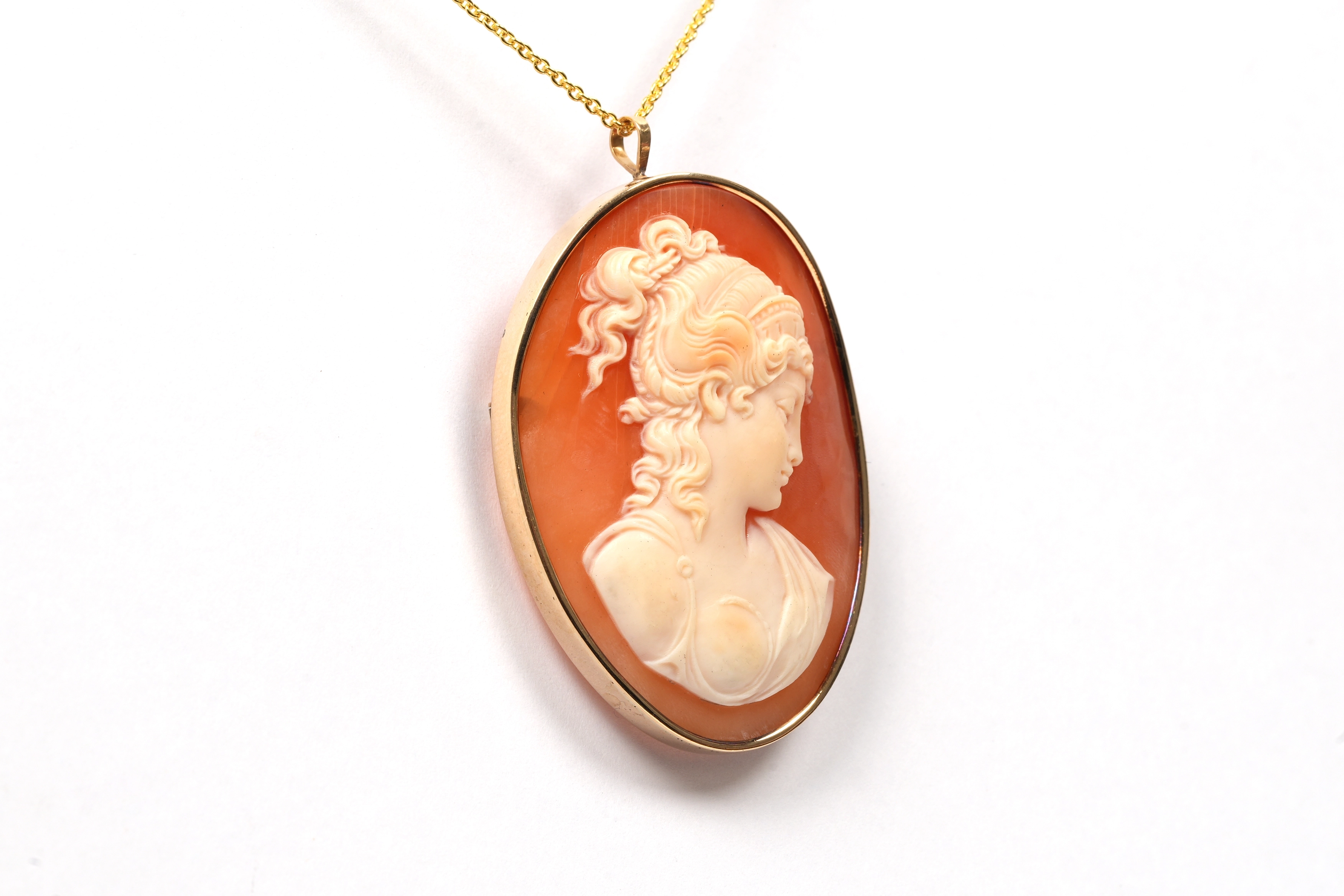 Pendentif - Broche Années 50 en or jaune 14 carats serti d'un camée coquillage - 4