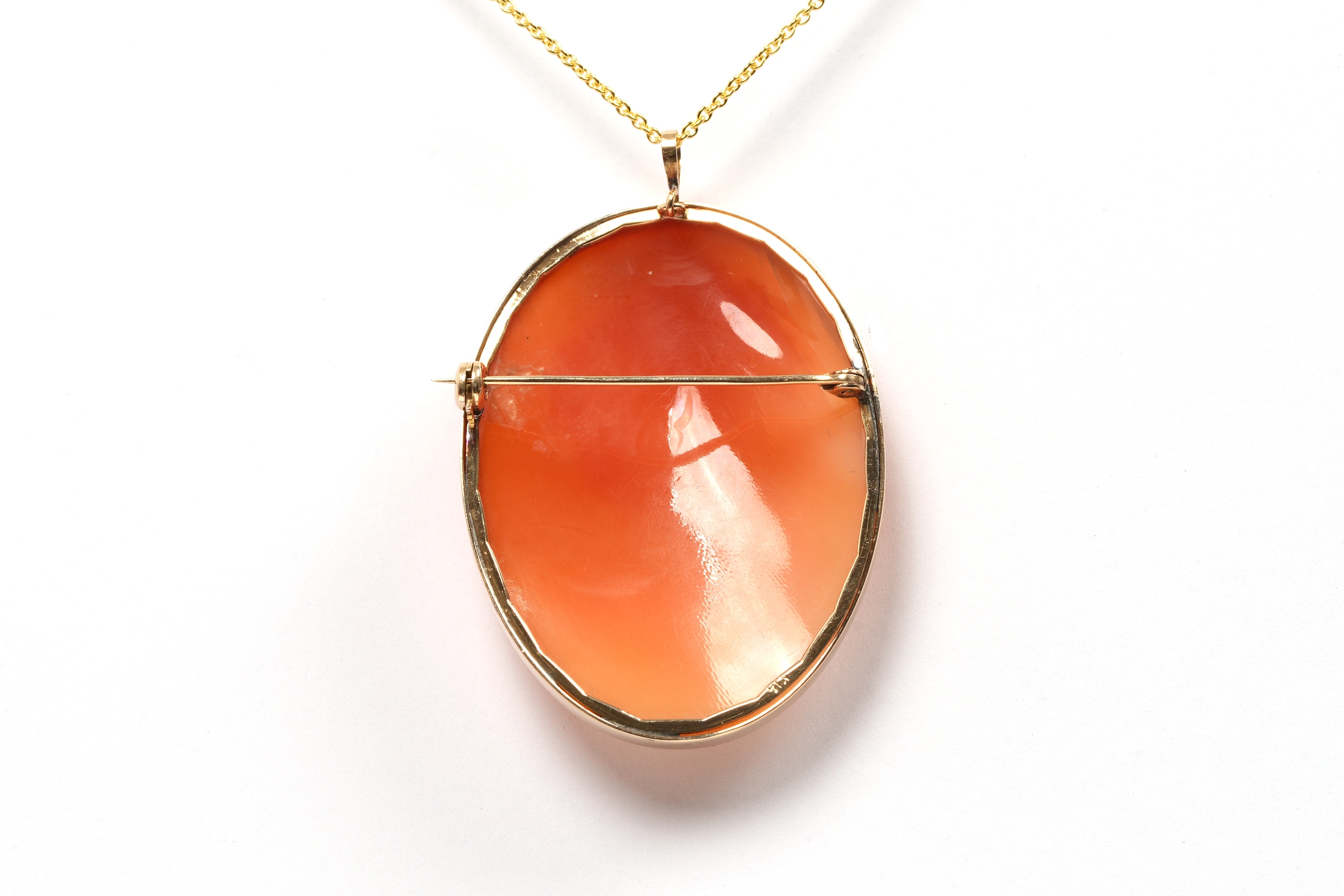 Pendentif - Broche Années 50 en or jaune 14 carats serti d'un camée coquillage - 5