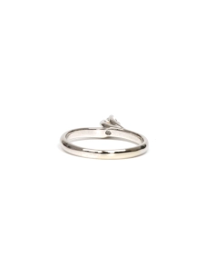 Bague Années 70 en or blanc 18 carats sertie d'un diamant "taille" brillant (+-0.08ct) - 4