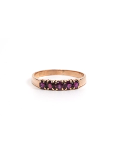 Bague contemporaine en or jaune 8 carats sertie de grenats - 1