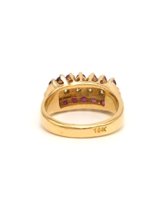 Bague contemporaine en or jaune 18 carats sertie de rubis et de diamants (0.42 carat) - 4