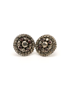 Boucles d'oreilles Napoléon III en argent serties de rubis et de diamants "taille" rose - 1