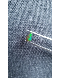 Opale noire 1.80 ct - 1