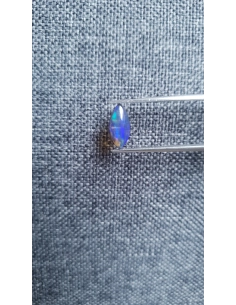 Opale noire 0.88 ct - 2
