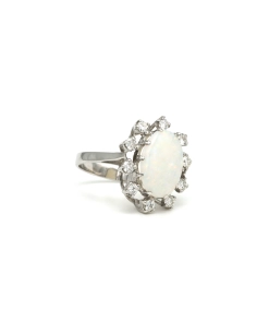 Bague contemporaine en or blanc 14 carats sertie d'une opale et de diamants "taille" brillant (+-0.6ct) - 6