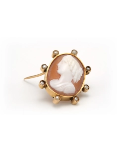 Broche Art Déco en or jaune 18 carats sertie d'un camée coquillage et de perles - - 7