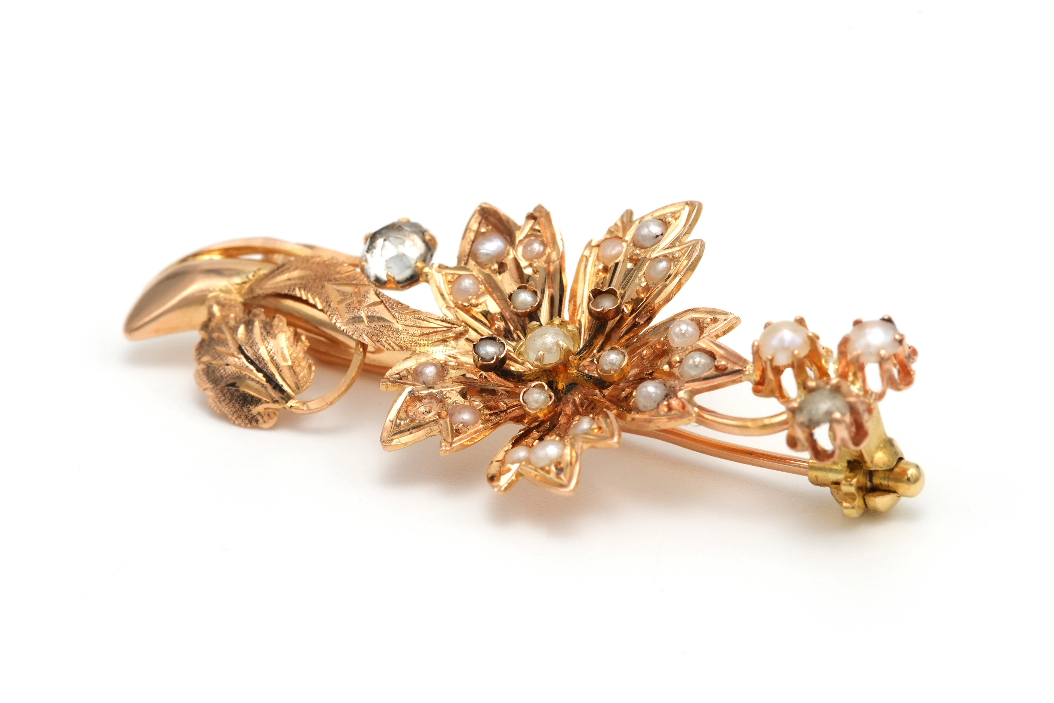 Broche Art Nouveau en or jaune 18 carats sertie de perles et de strass - 2