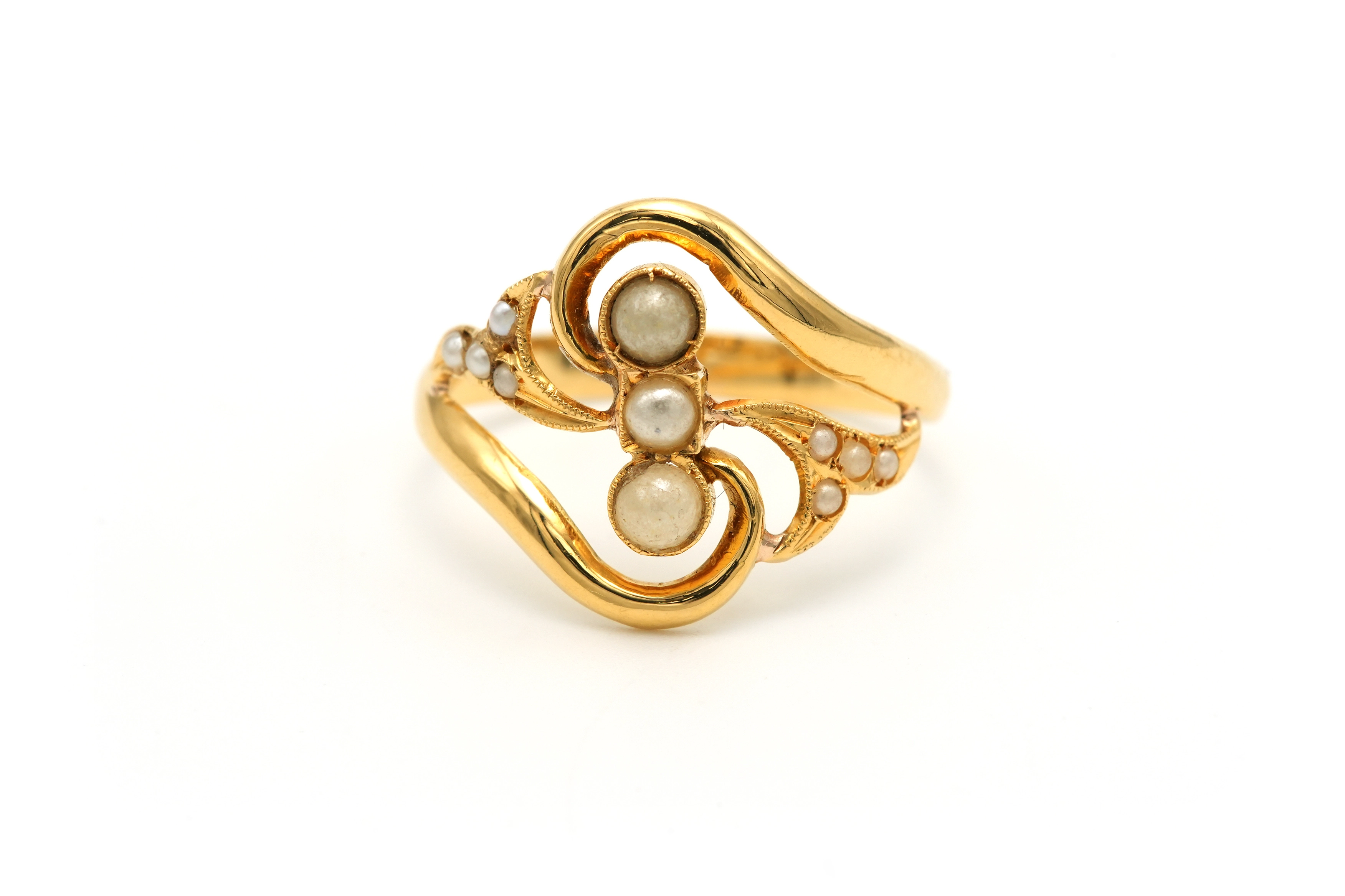 Bague Art Nouveau en or jaune 18 carats sertie de perles - - 1