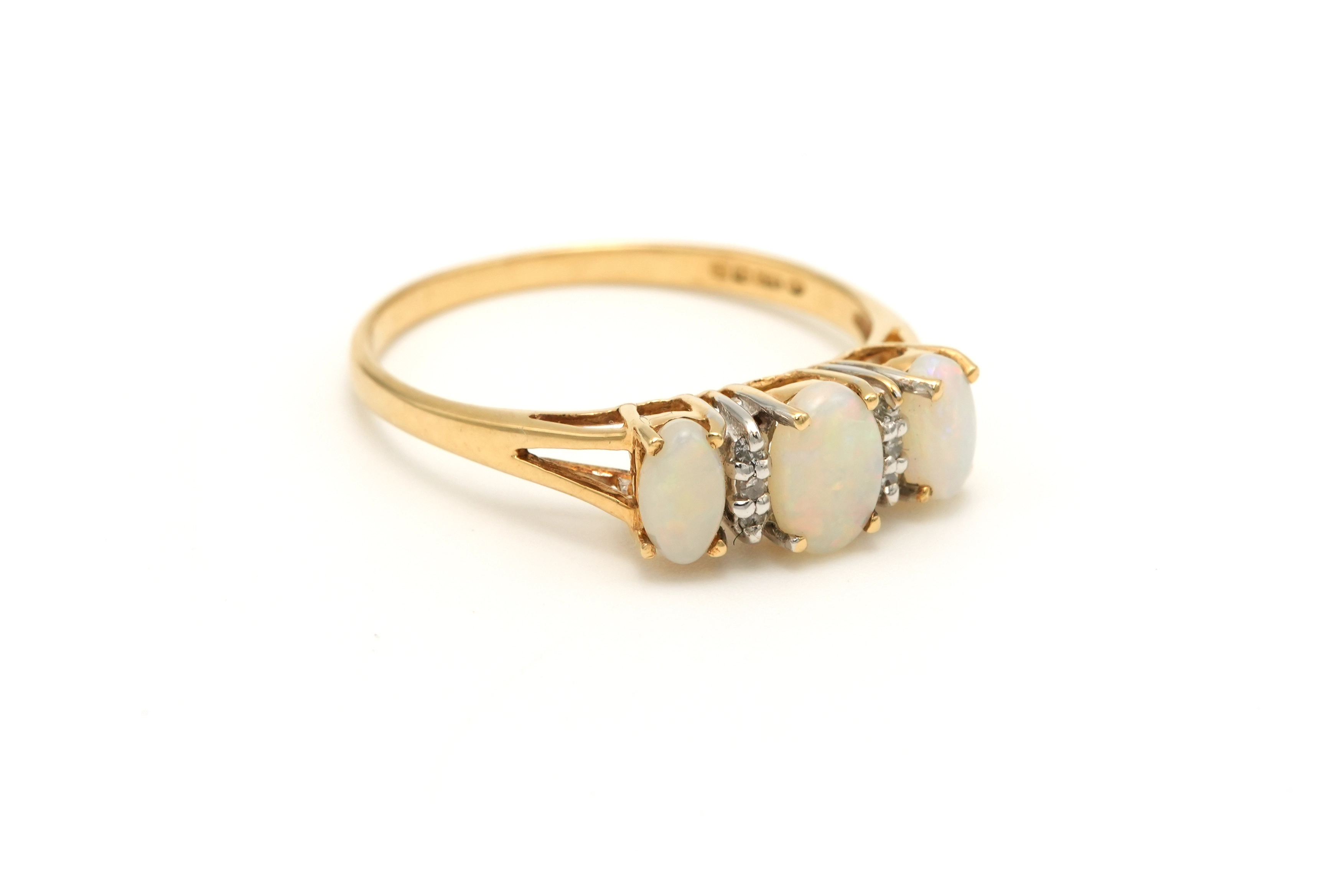 Bague contemporaine en or jaune 9 carats sertie d'opales et de diamants - - 6