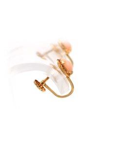 Boucles d'oreilles contemporaines en or jaune 14 carats serties de corail - 6