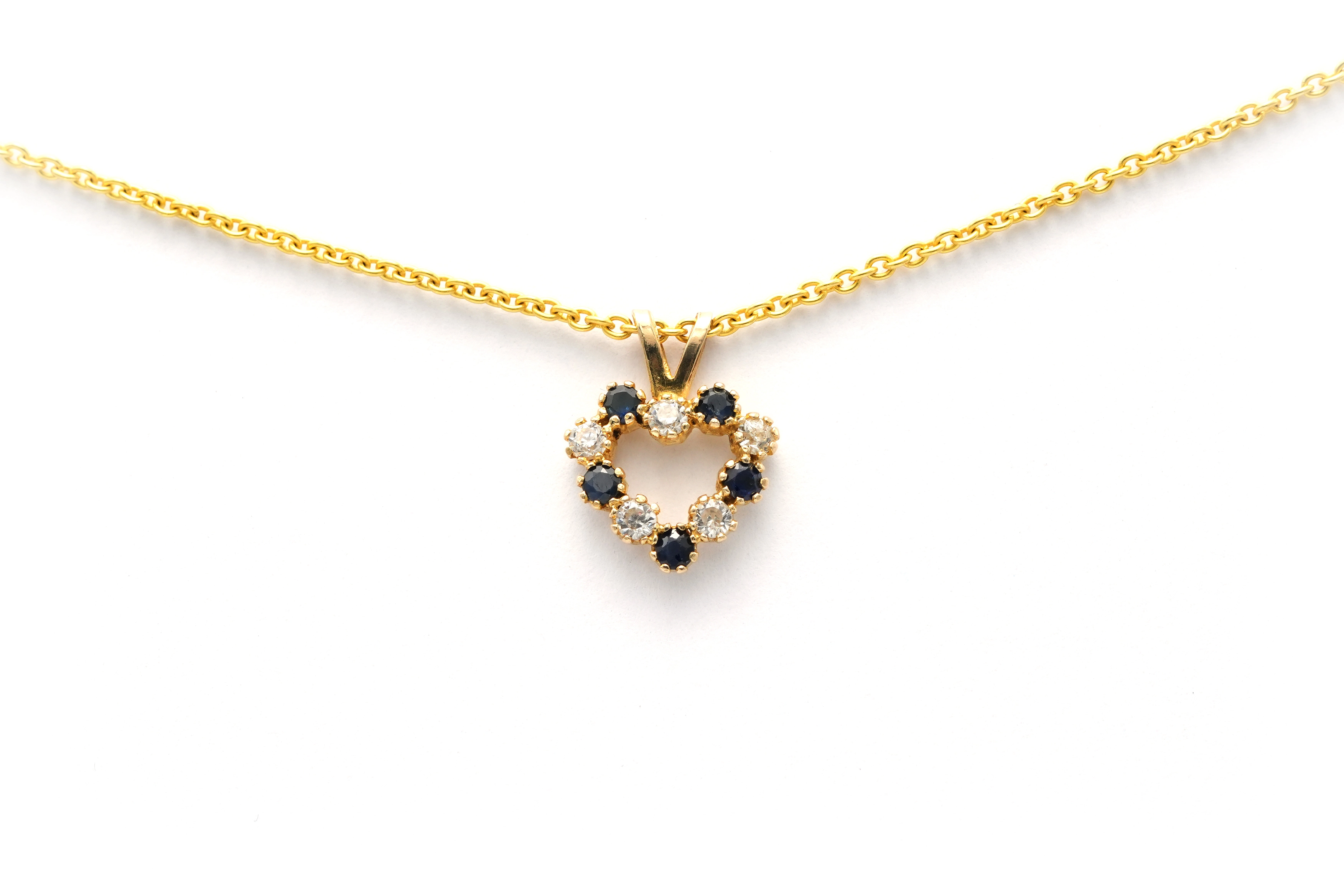 Pendentif contemporain en or jaune 9 carats serti de saphirs naturels et de zirconiums - 1