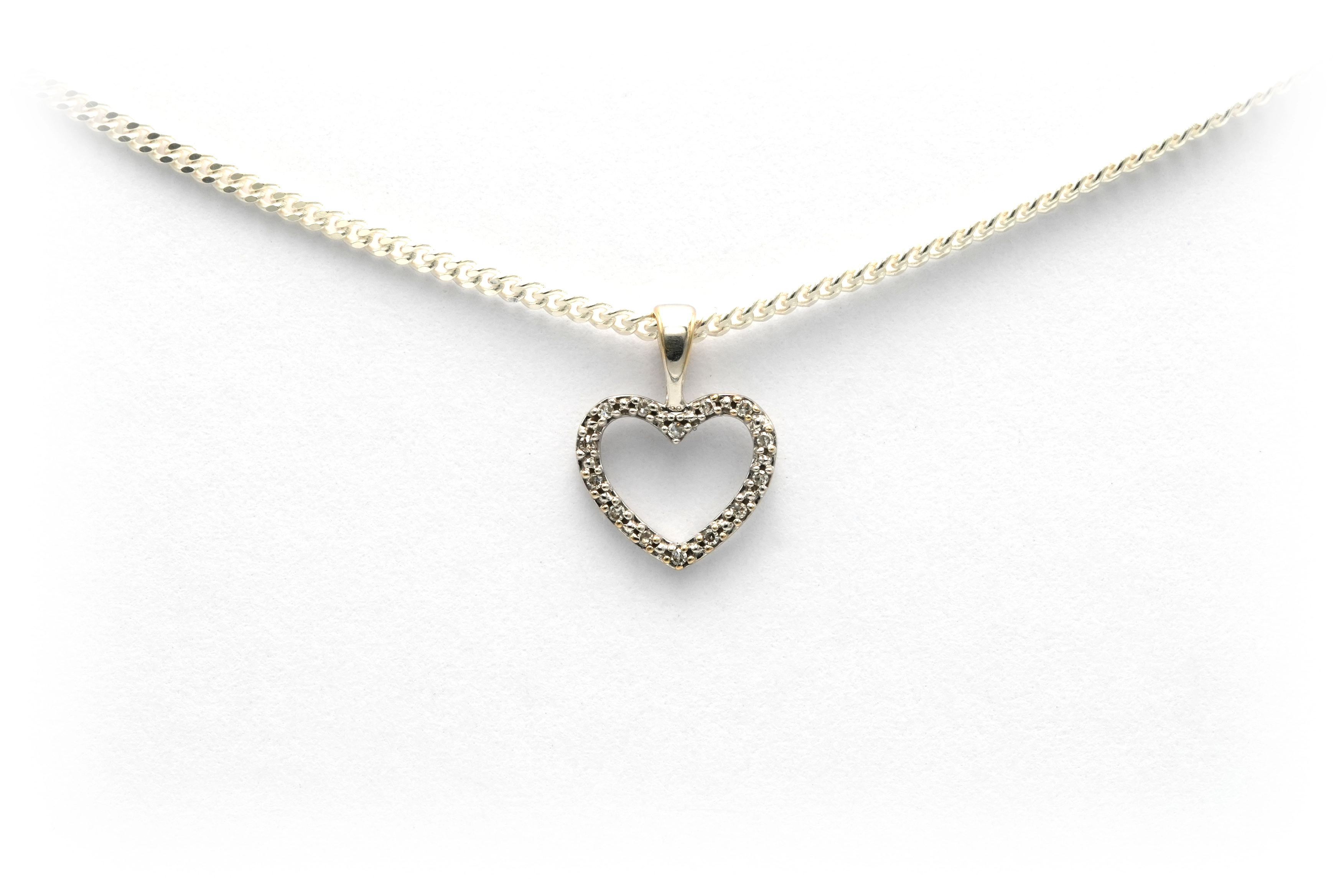 Pendentif contemporain en or blanc 18 carats serti de diamants - - 1