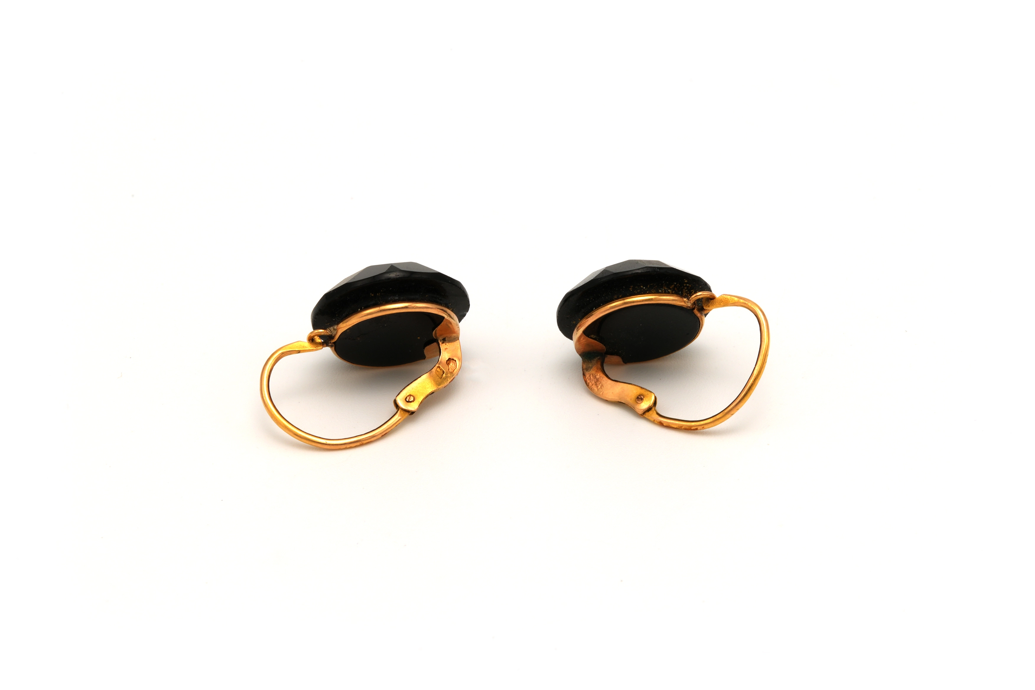 Boucles d'oreilles Napoléon III en or jaune 18 carats serties d'onyx - 2