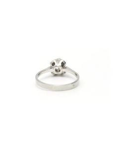Bague Années 70 en or blanc 18 carats sertie d'un diamant "taille" brillant (+-0.14ct) - 4