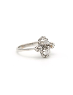 Bague Art Déco en or blanc 18 carats sertie de diamants - 6