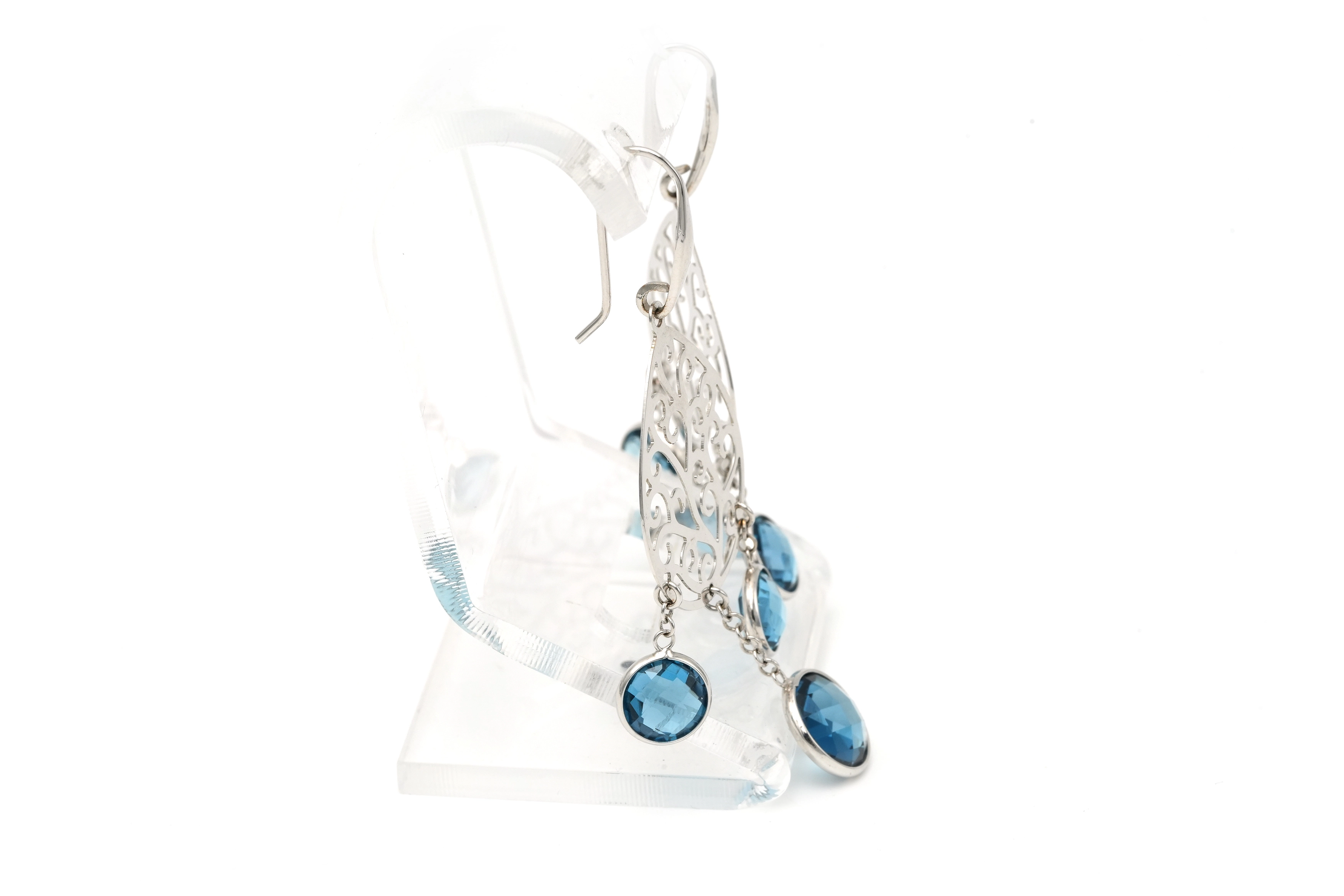 Boucles d'oreilles contemporaines en or blanc 18 carats serties de topazes - 6