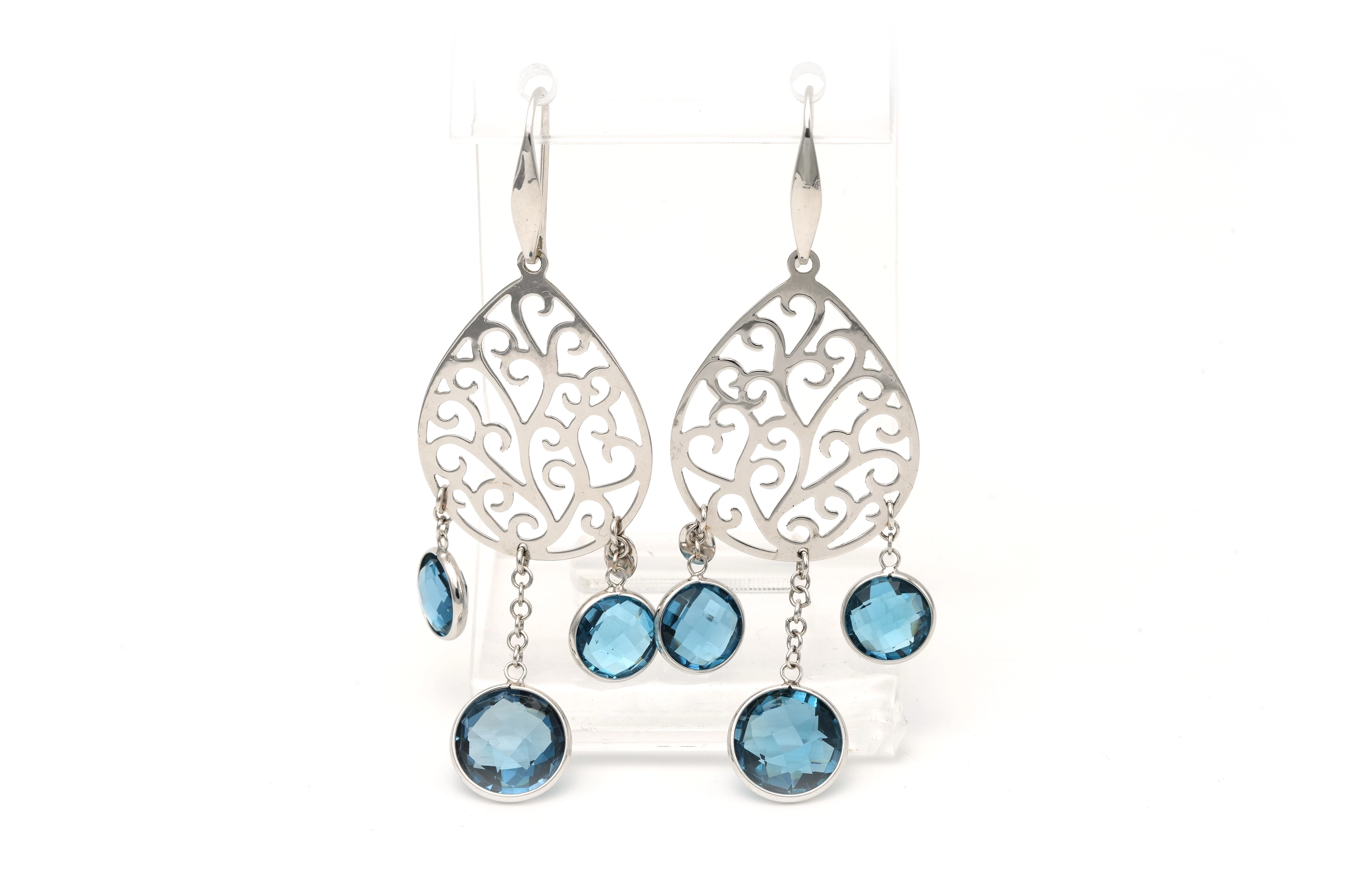 Boucles d'oreilles contemporaines en or blanc 18 carats serties de topazes - 3