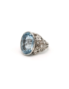 Bague Art Déco en or blanc 18 carats et platine sertie d'une spinelle de synthèse et de diamants "taille" rose - - 2