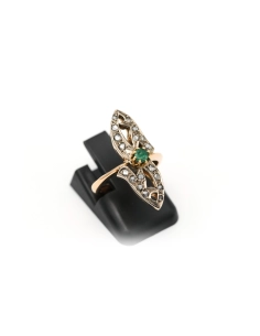 Bague Art Nouveau en or jaune 18 carats sertie d'une émeraude et de diamants "taille" rose - 6