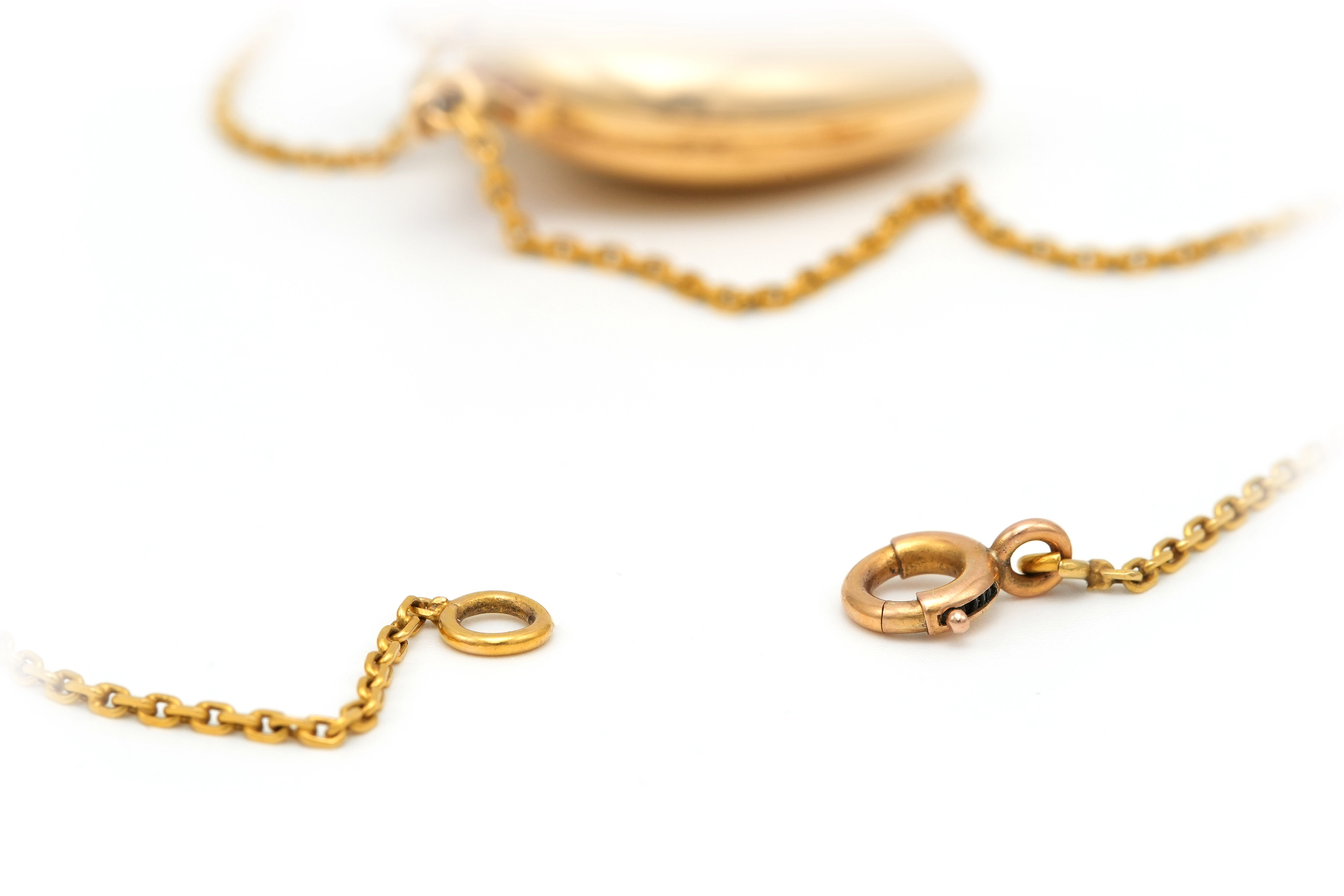 Collier montre Napoléon III en or jaune 18 carats serti de rubis et de diamant "taille" rose - 7