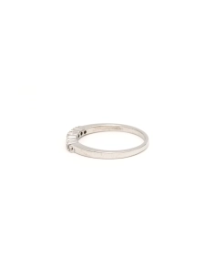 Alliance demi-américaine contemporaine en or blanc 9 carats sertie de diamants - 3