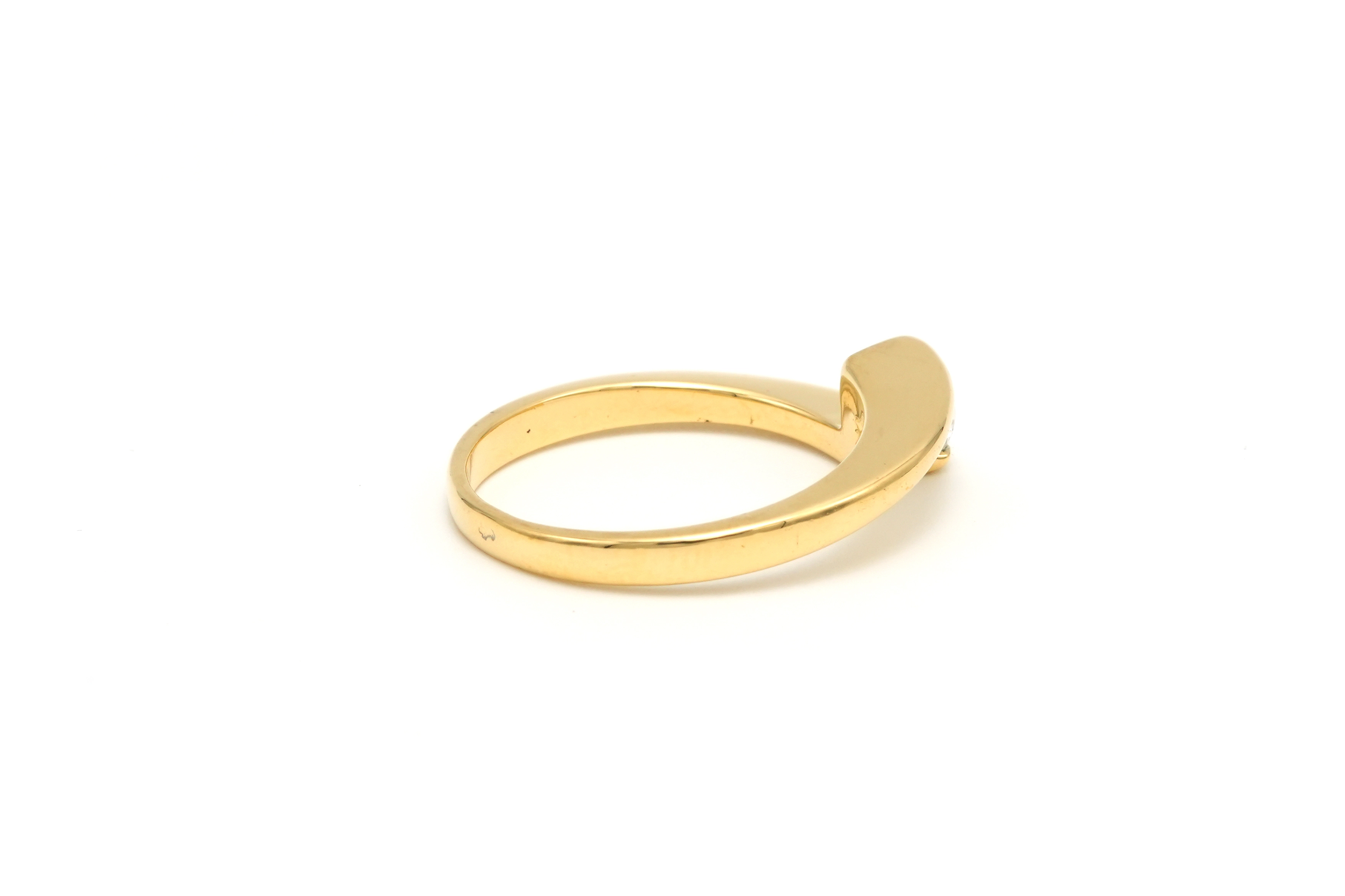 Bague contemporaine en or jaune 18 carats sertie d'un diamant "taille" brillant (+-0.25ct) - 5