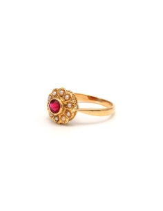 Bague Art Déco en or jaune 18 carats sertie de perles et d'un rubis de synthèse - 2