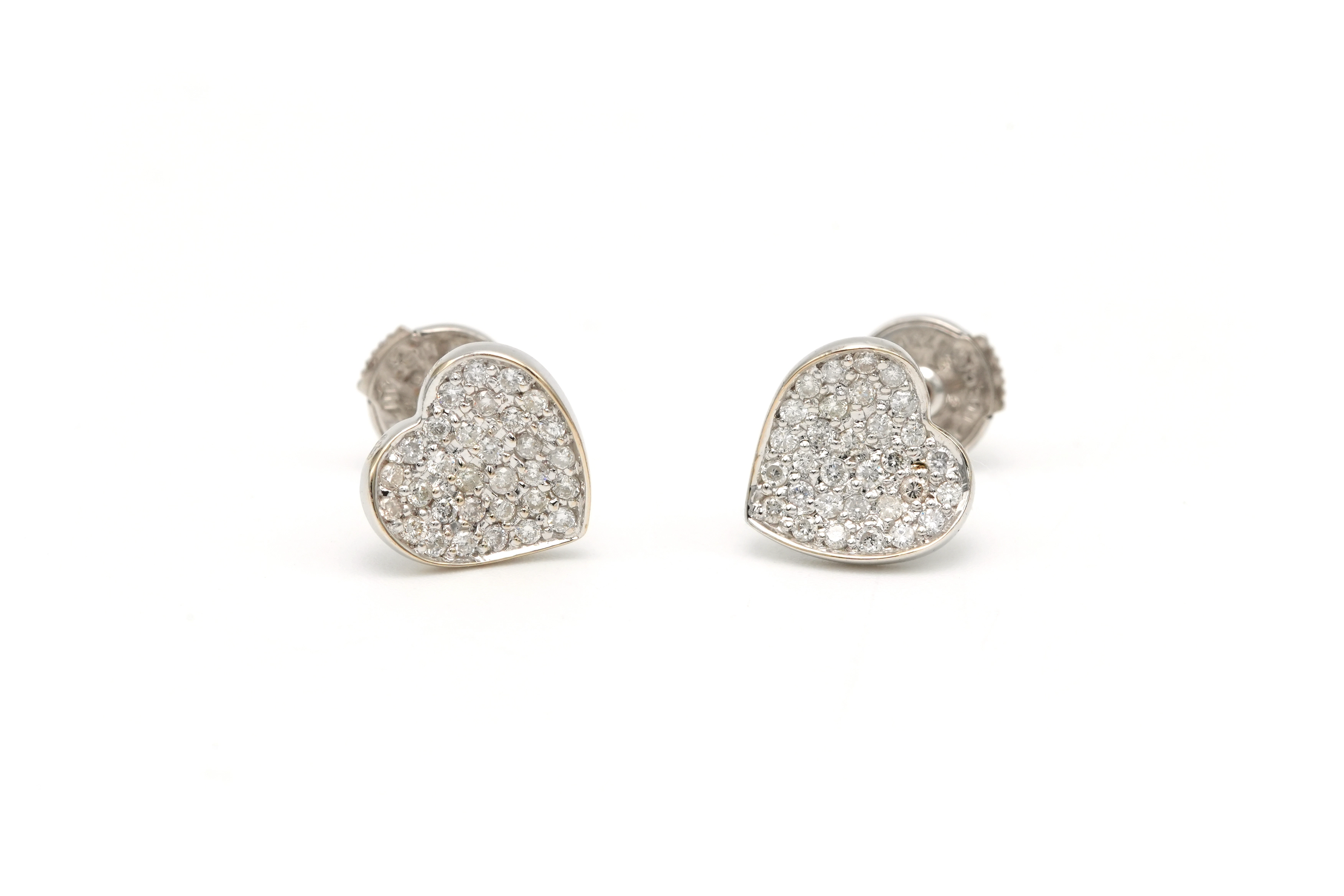 Boucles d'oreilles contemporaines en or blanc 18 carats serties de diamants "taille" brillant (+-0.31ct) - 1