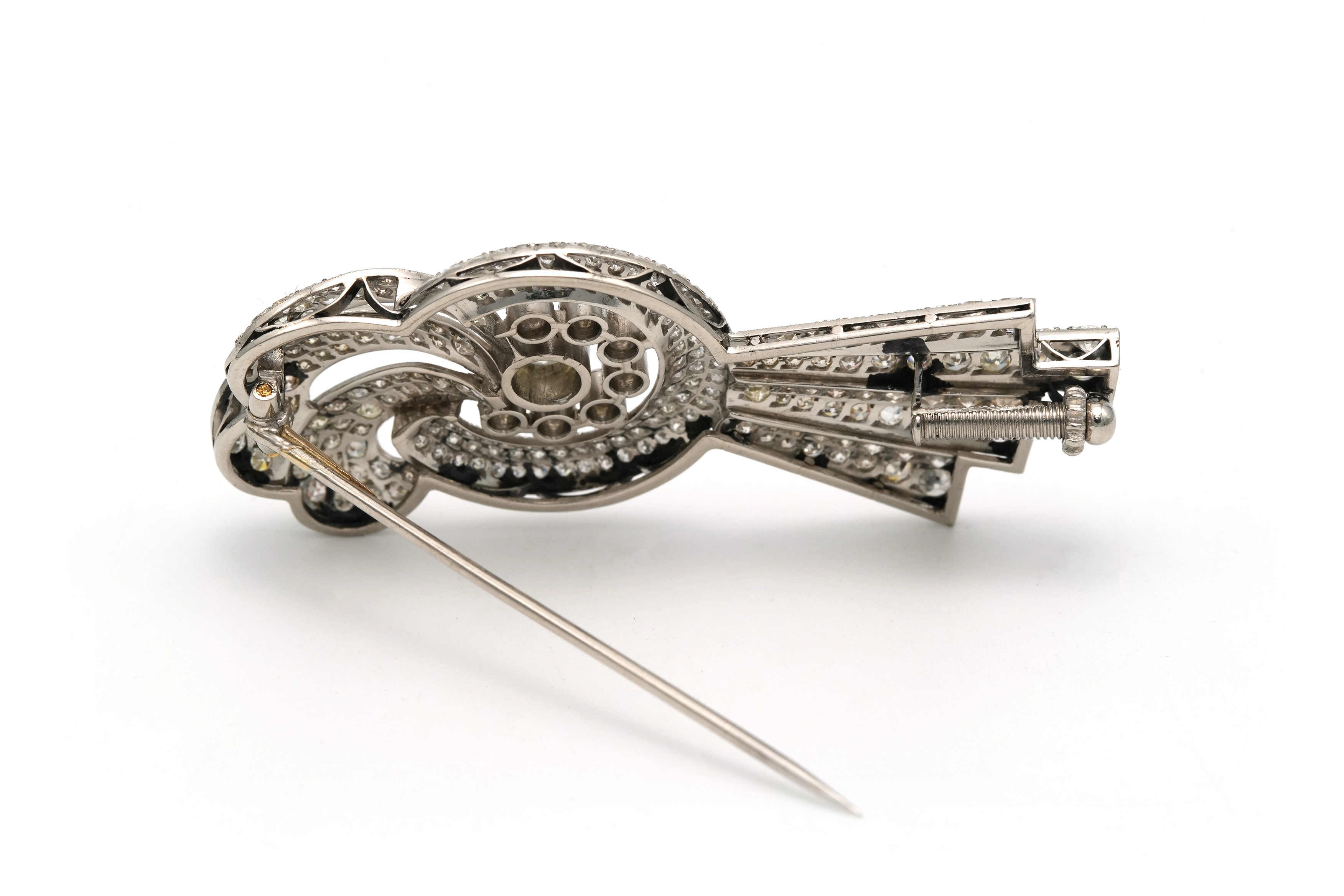 Broche Années 50 en or blanc 18 carats sertie de diamants "taille" brillant (+-3.468ct) - 4