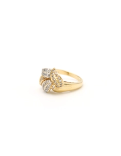 Bague contemporaine en or jaune et blanc 14 carats sertie de diamants "taille" brillant (0.394ct) - 2