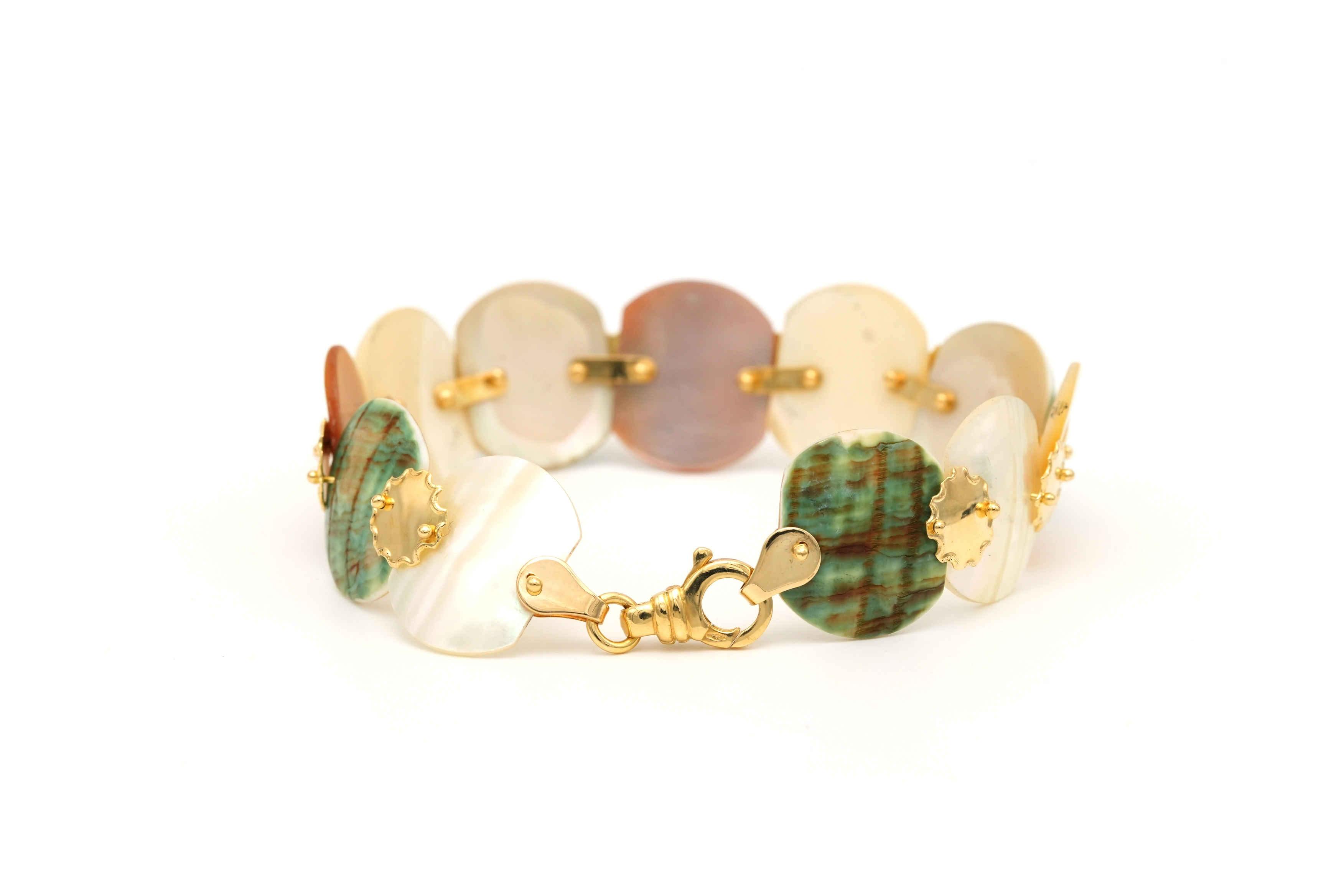 Bracelet Années 70 en or jaune 18 carats et nacre - - 4