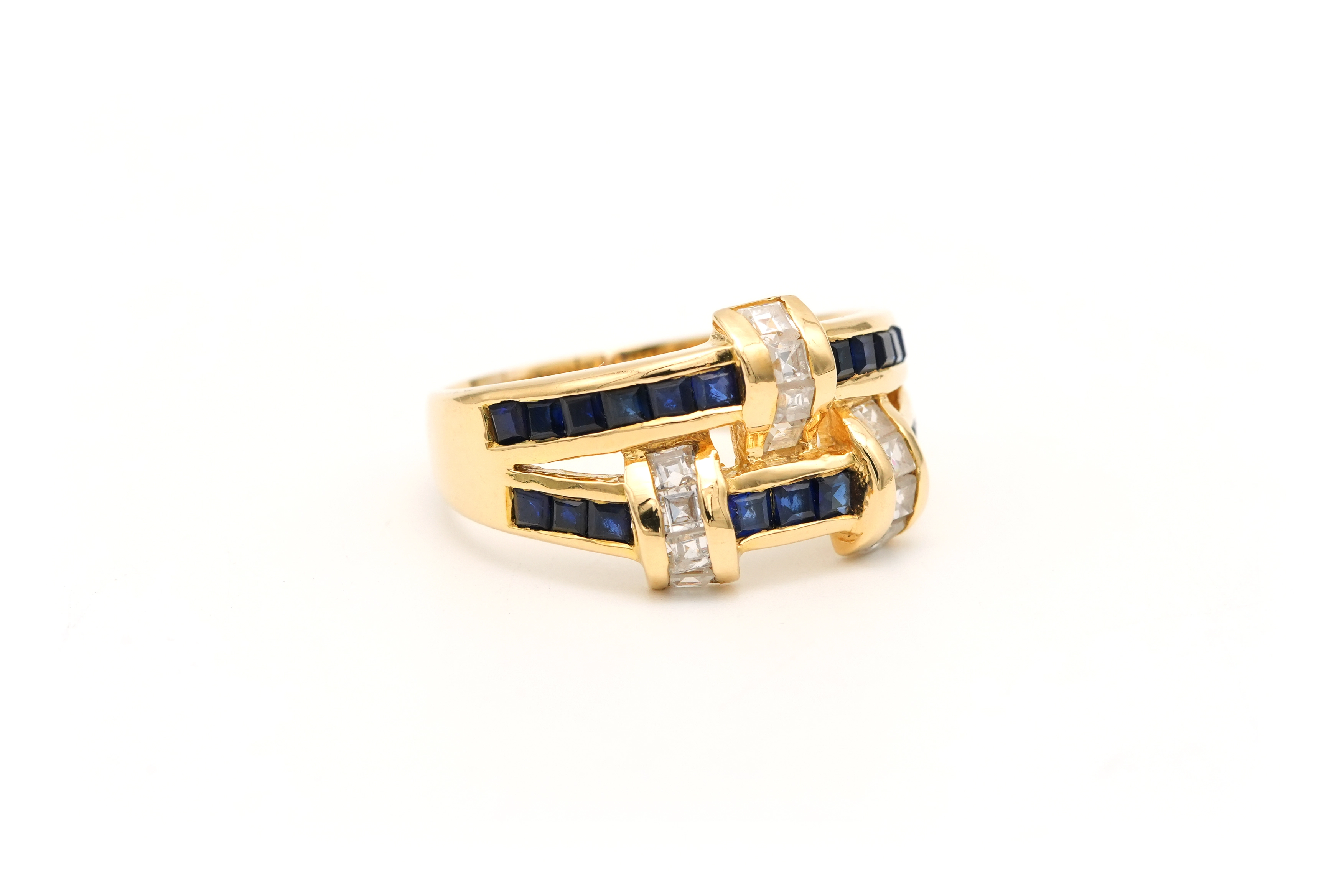 Bague contemporaine en or jaune 18 carats sertie de zirconiums et de saphirs - 6